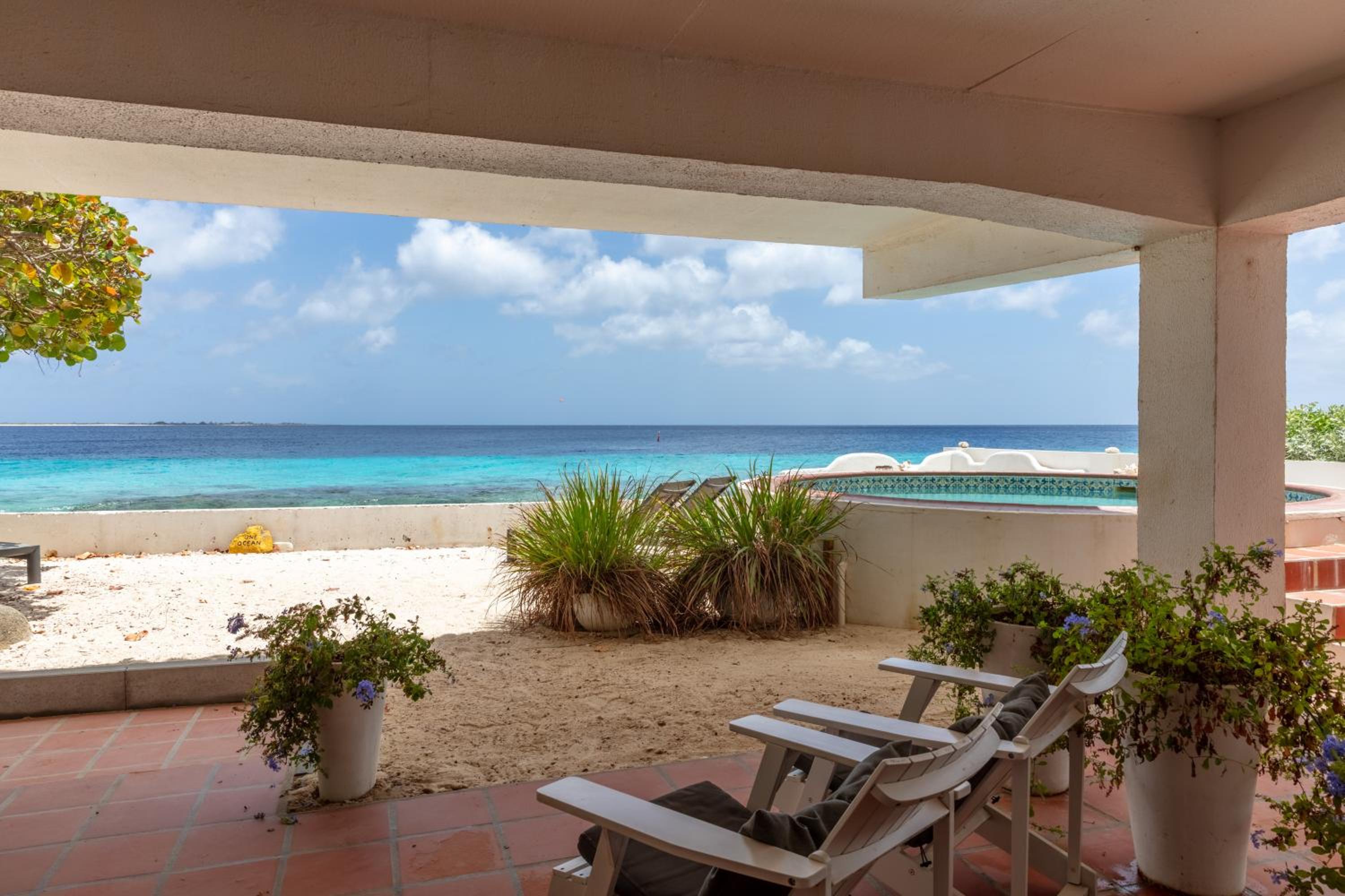 One Ocean Boutique Apartments & Suites Bonaire