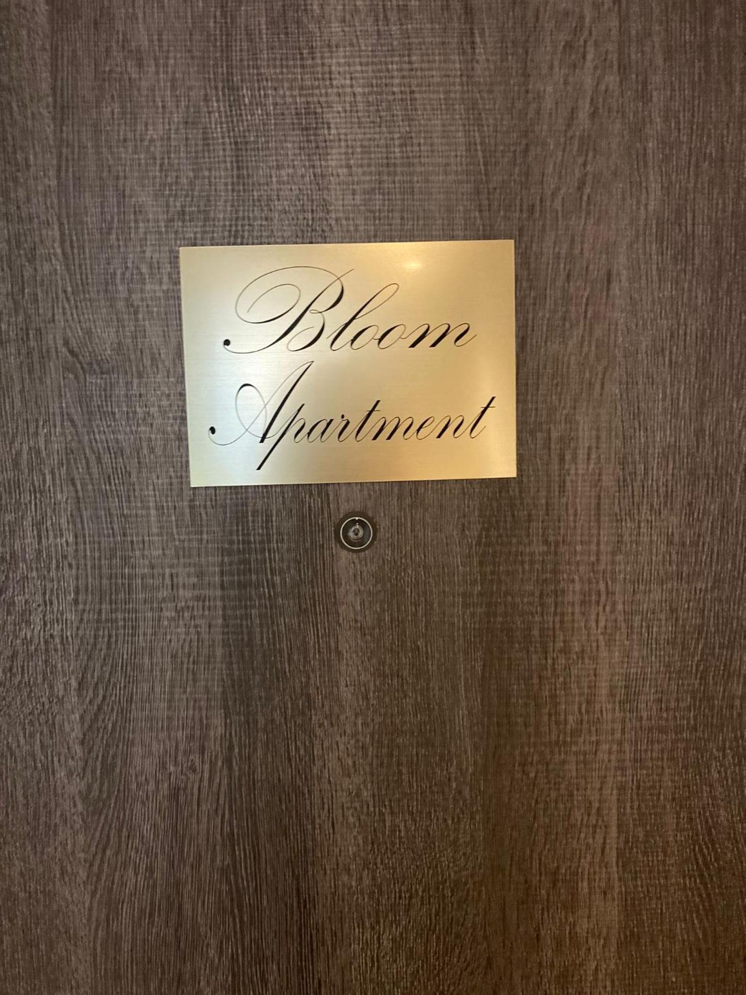 Bloom Apartment