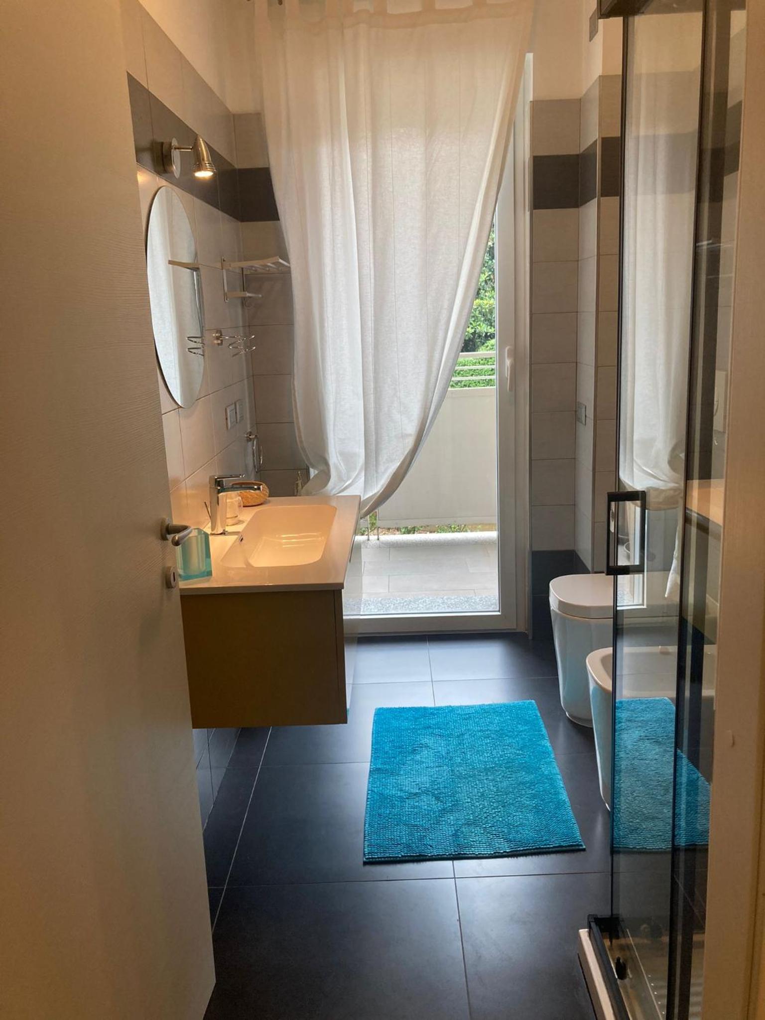 Bloom Apartment