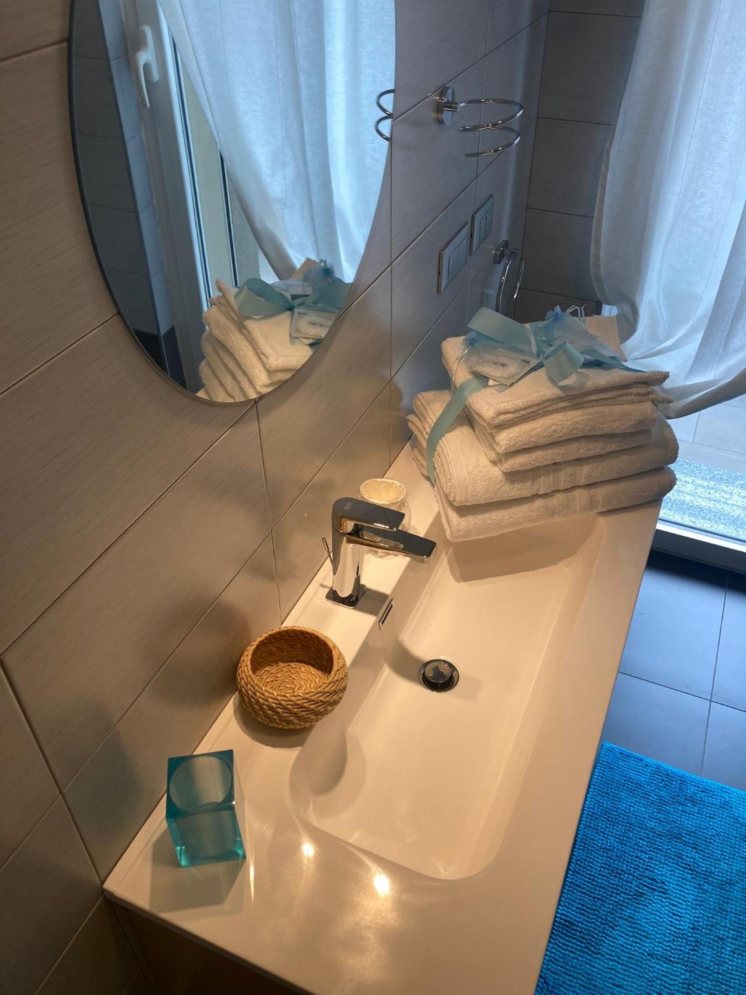 Bloom Apartment