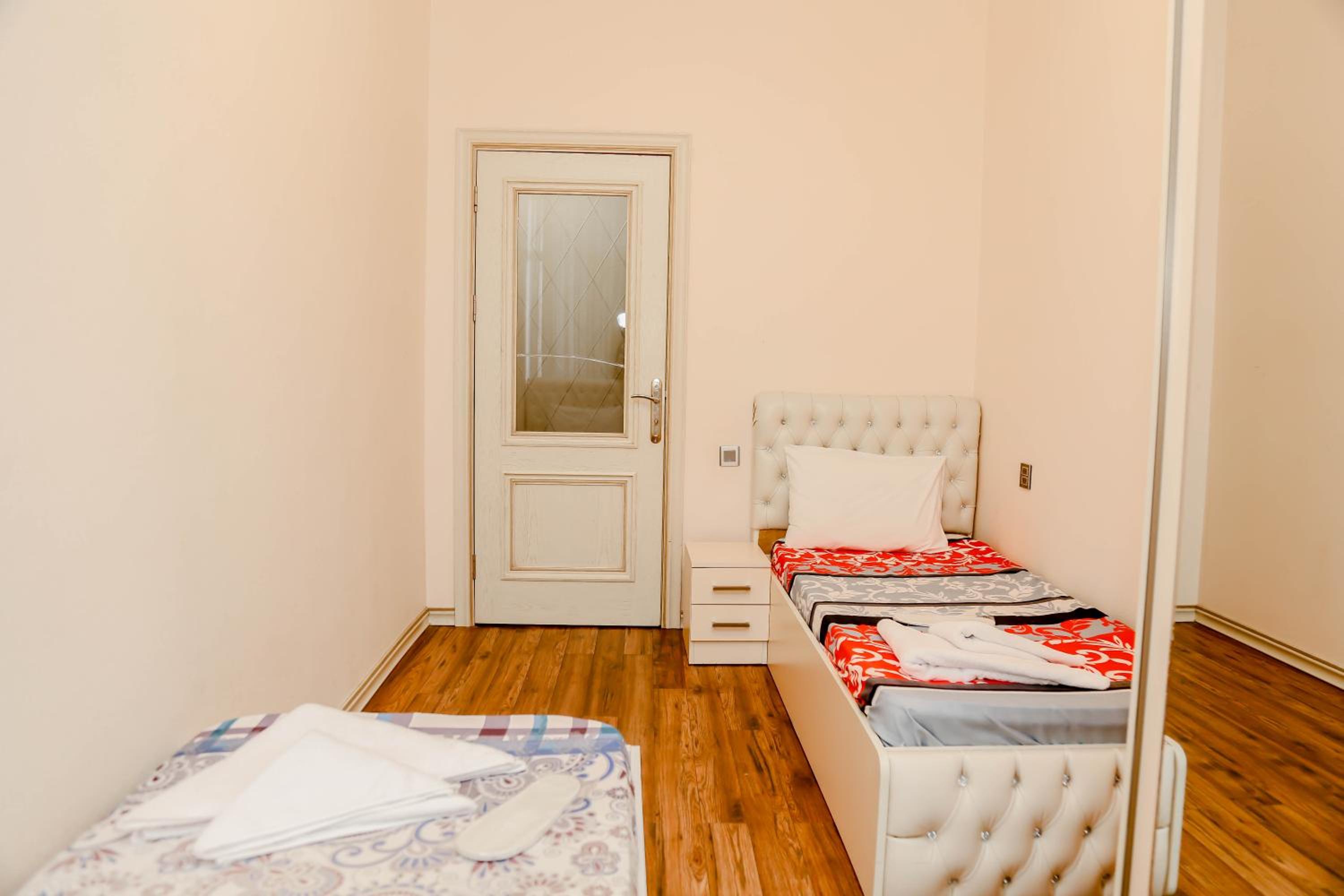 Best Center Inn Hotel
