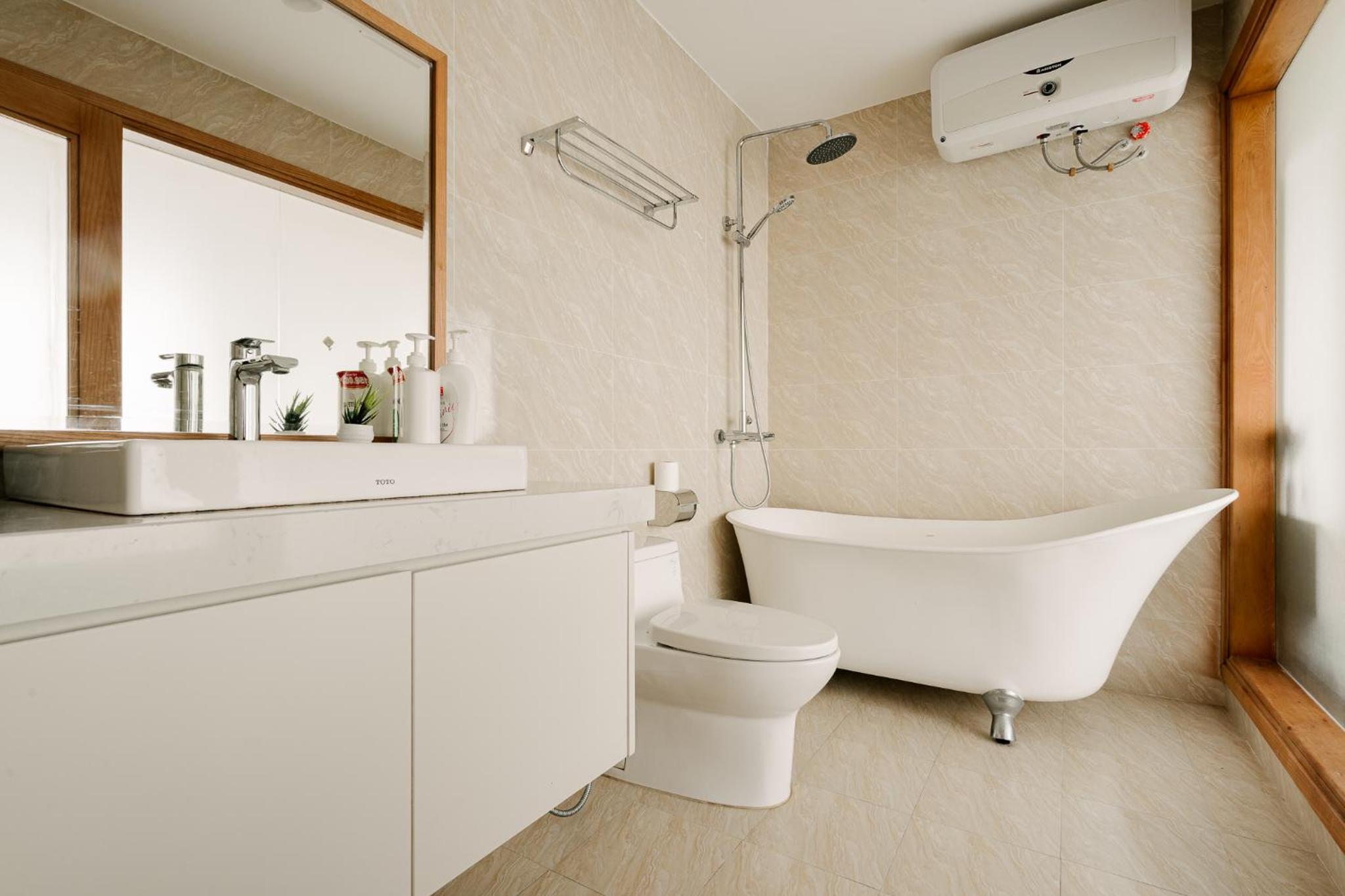 Hi-Home Suites - the West Lake Xuan Dieu