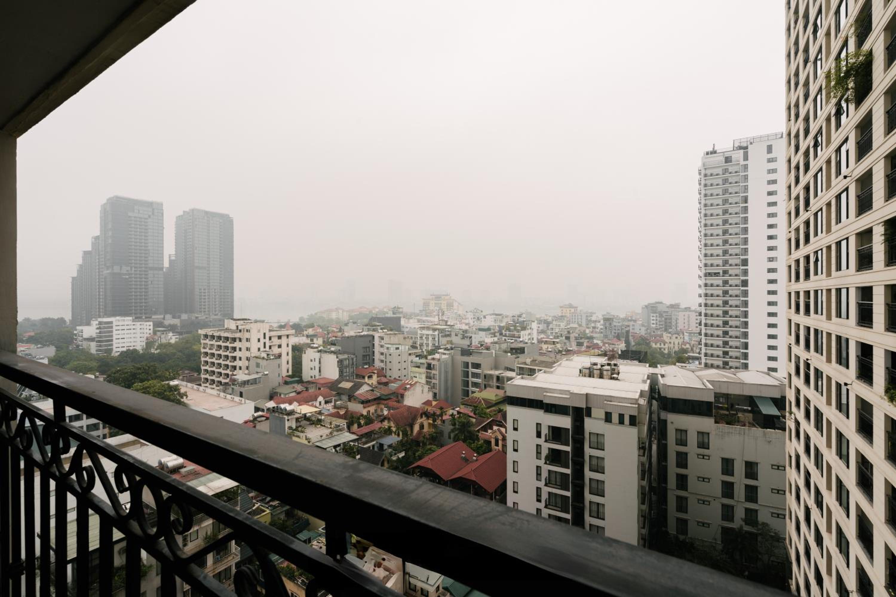 Hi-Home Suites - the West Lake Xuan Dieu
