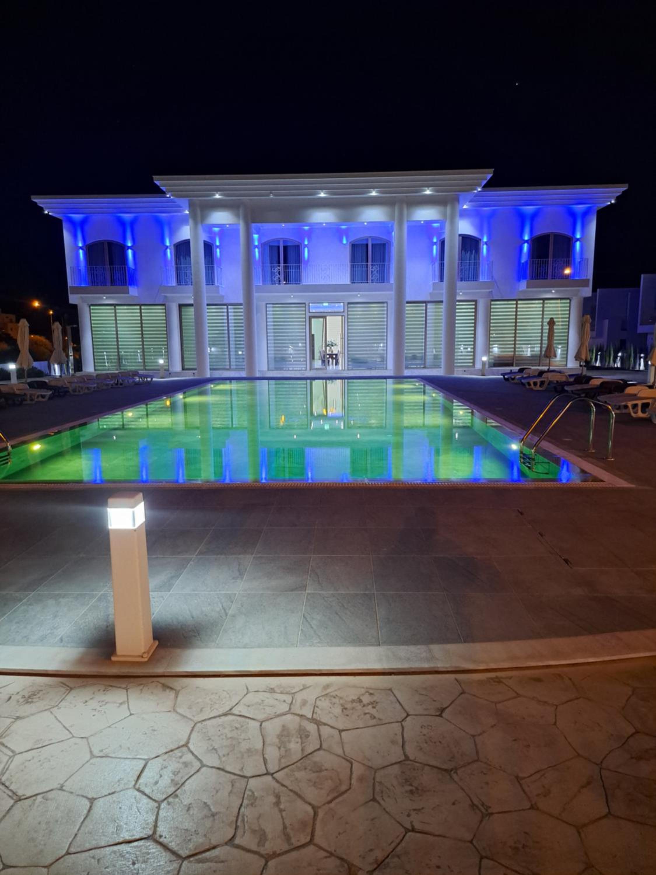 MAXOR PALACE