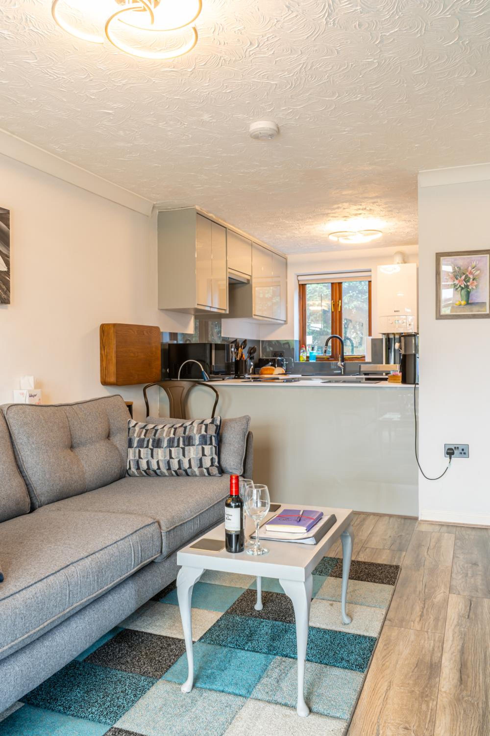 2 Bedroom Rural Escape In Peaceful Elmswell view 4