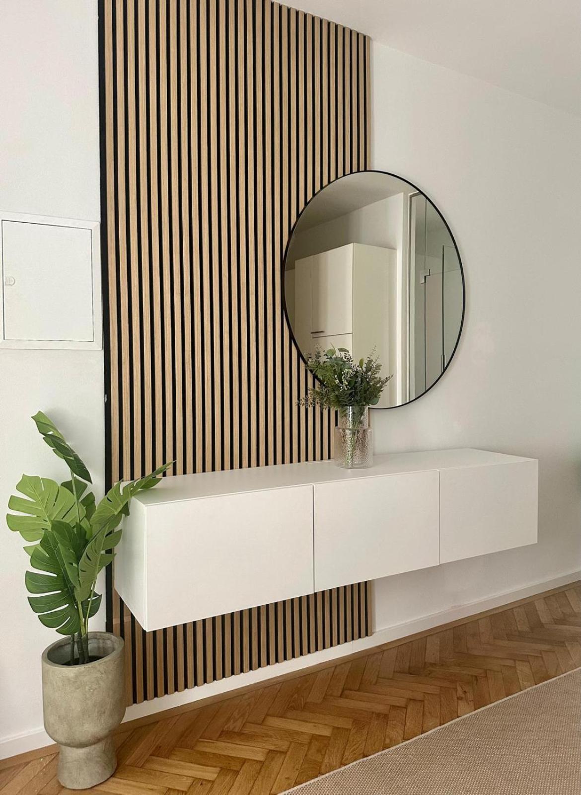 Designer Apartment Near Main Station