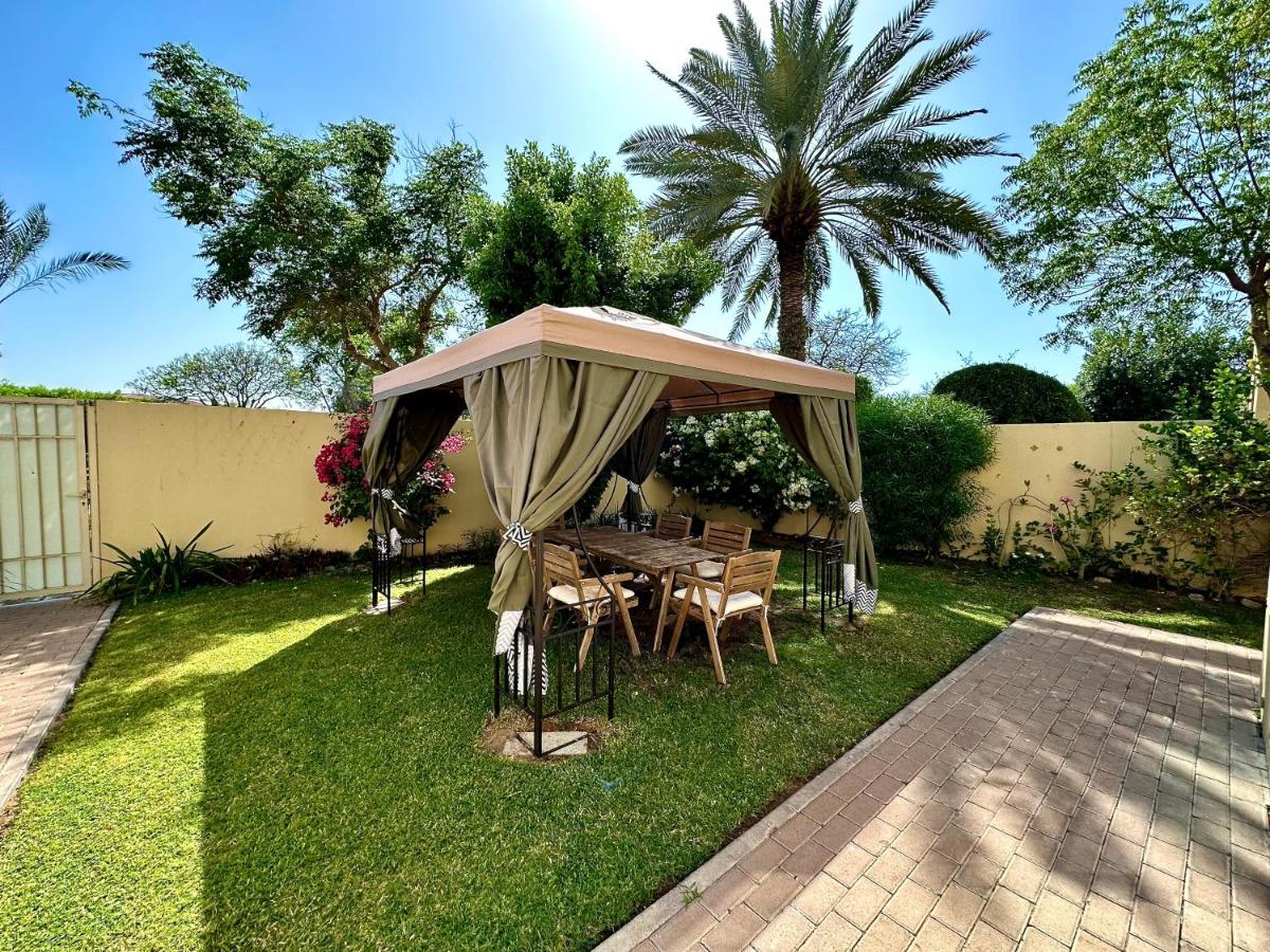Lux BnB Springs Villa Private Garden