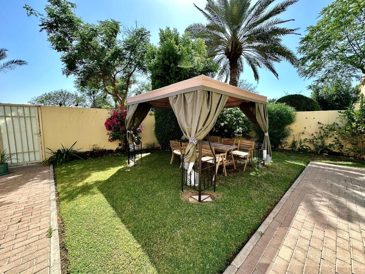 Lux BnB Springs Villa Private Garden