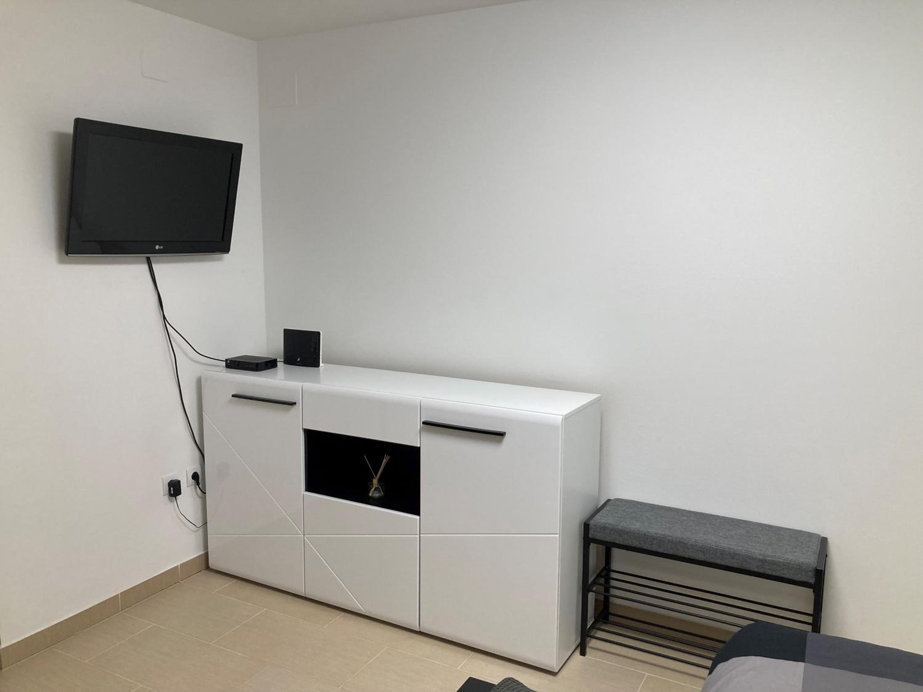 Cozy studio apartment Varos