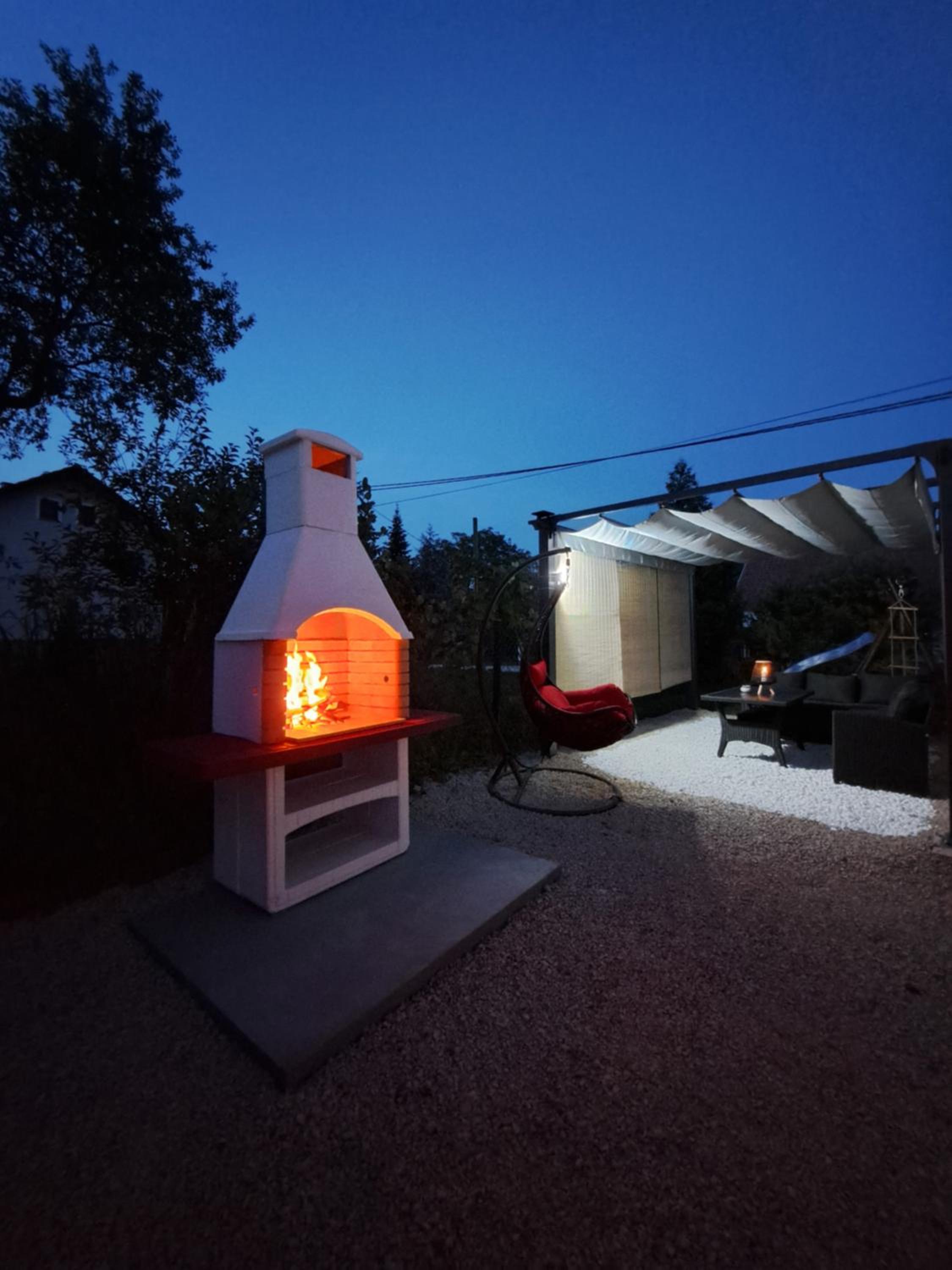 Apartment Dado