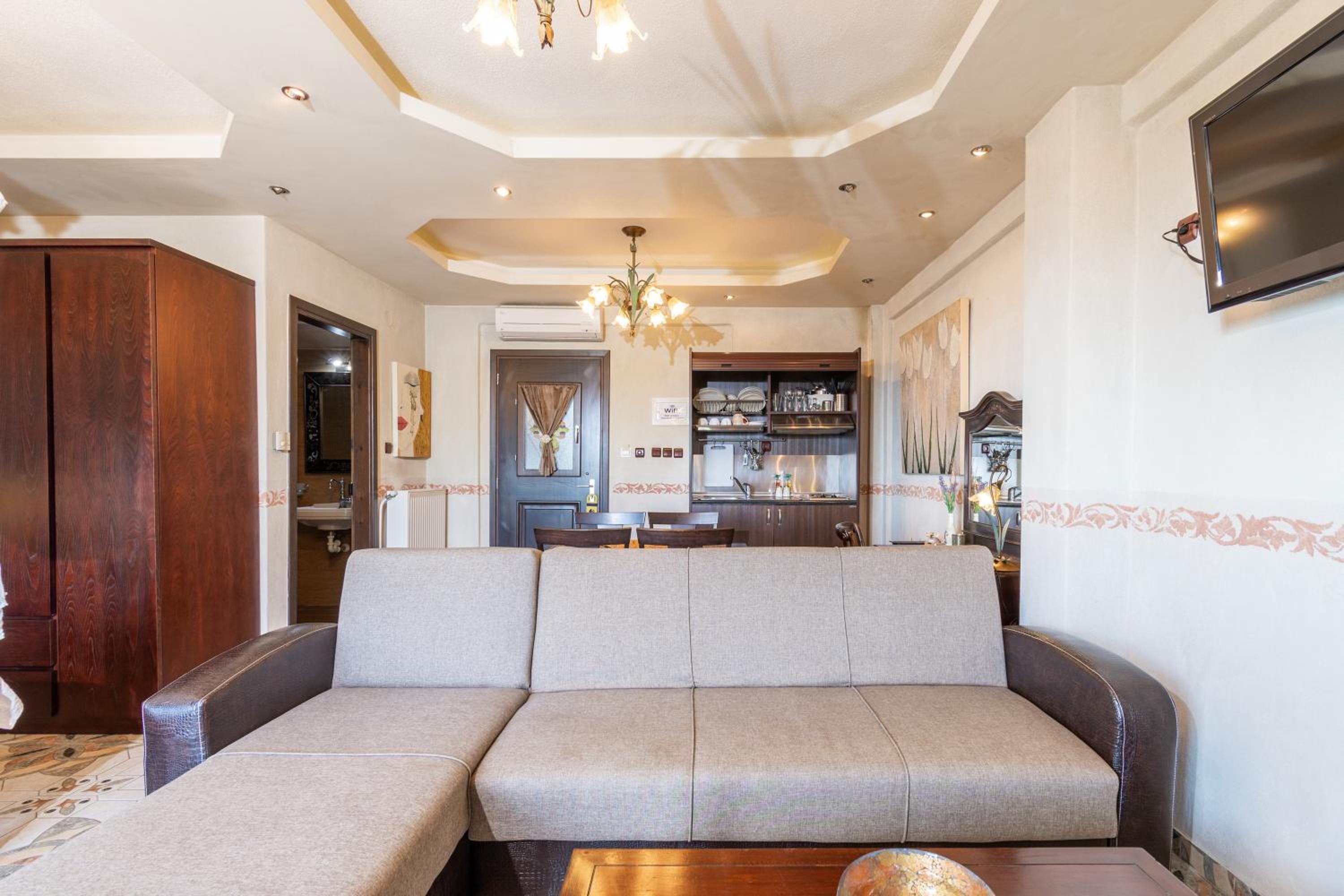 Oreiades Guesthouse