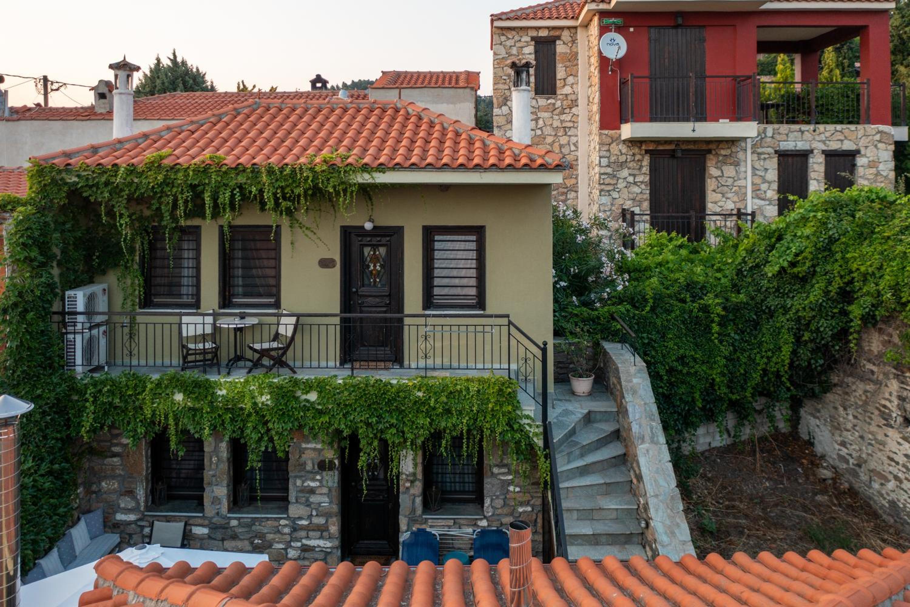 Oreiades Guesthouse