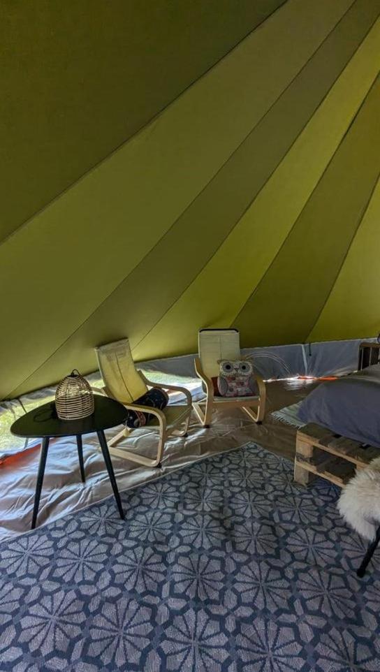 Campingspots to put on your own tent with or without electricity, with no bed for 12 euro or 25 euro and 2 furnished glampingtents for minimum 75 euro in a
