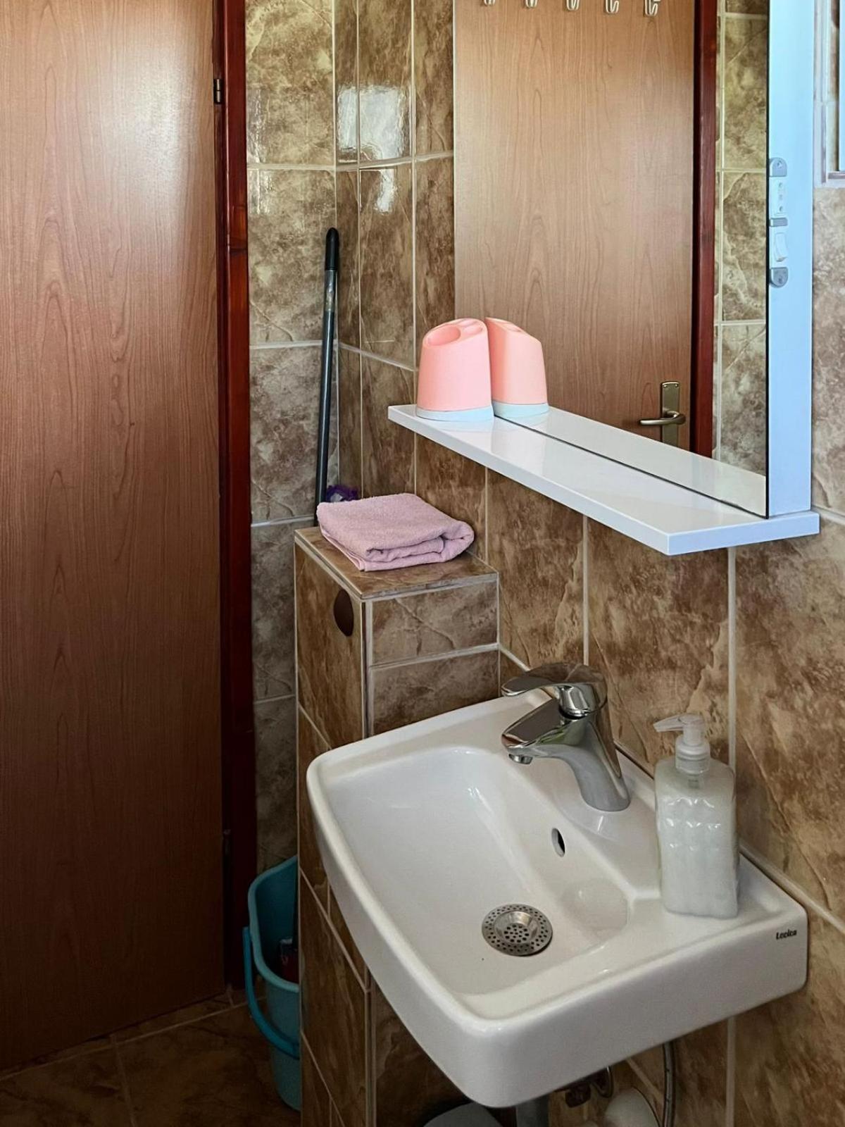 Apartment Leda
