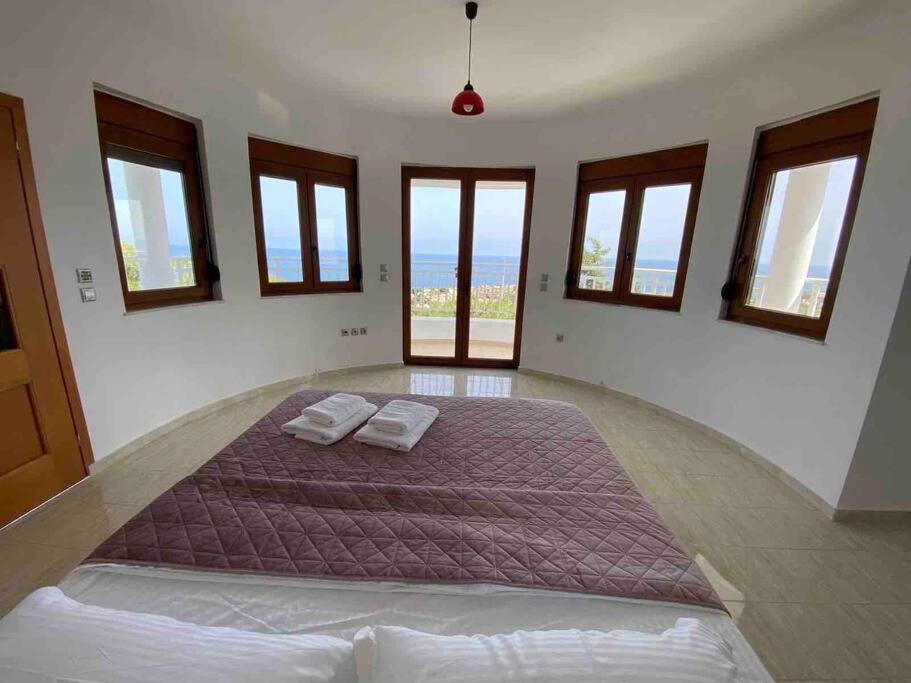 Kallithea Residence