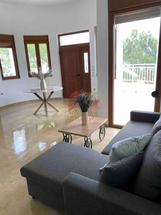 Kallithea Residence