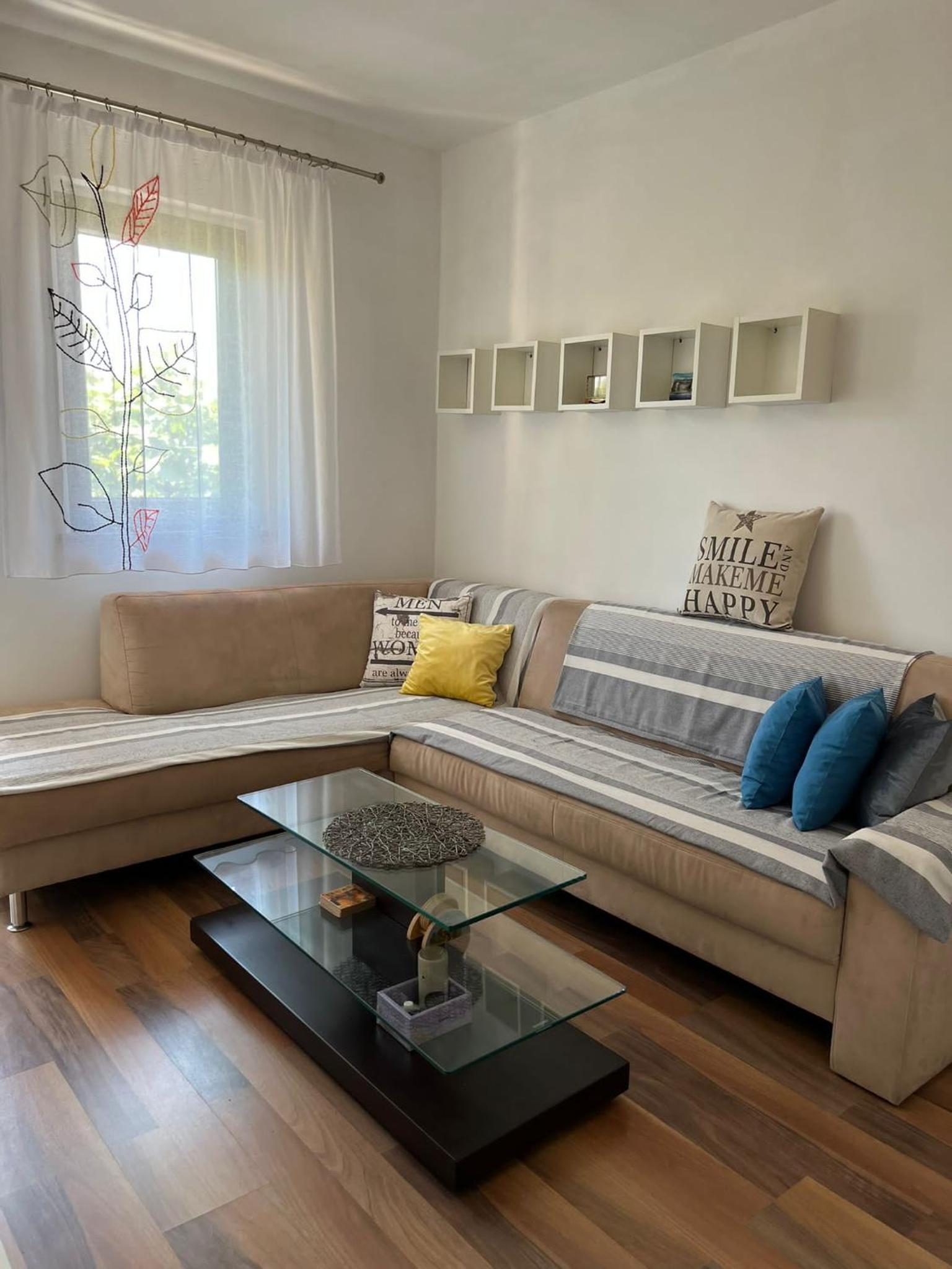 Apartment Leda