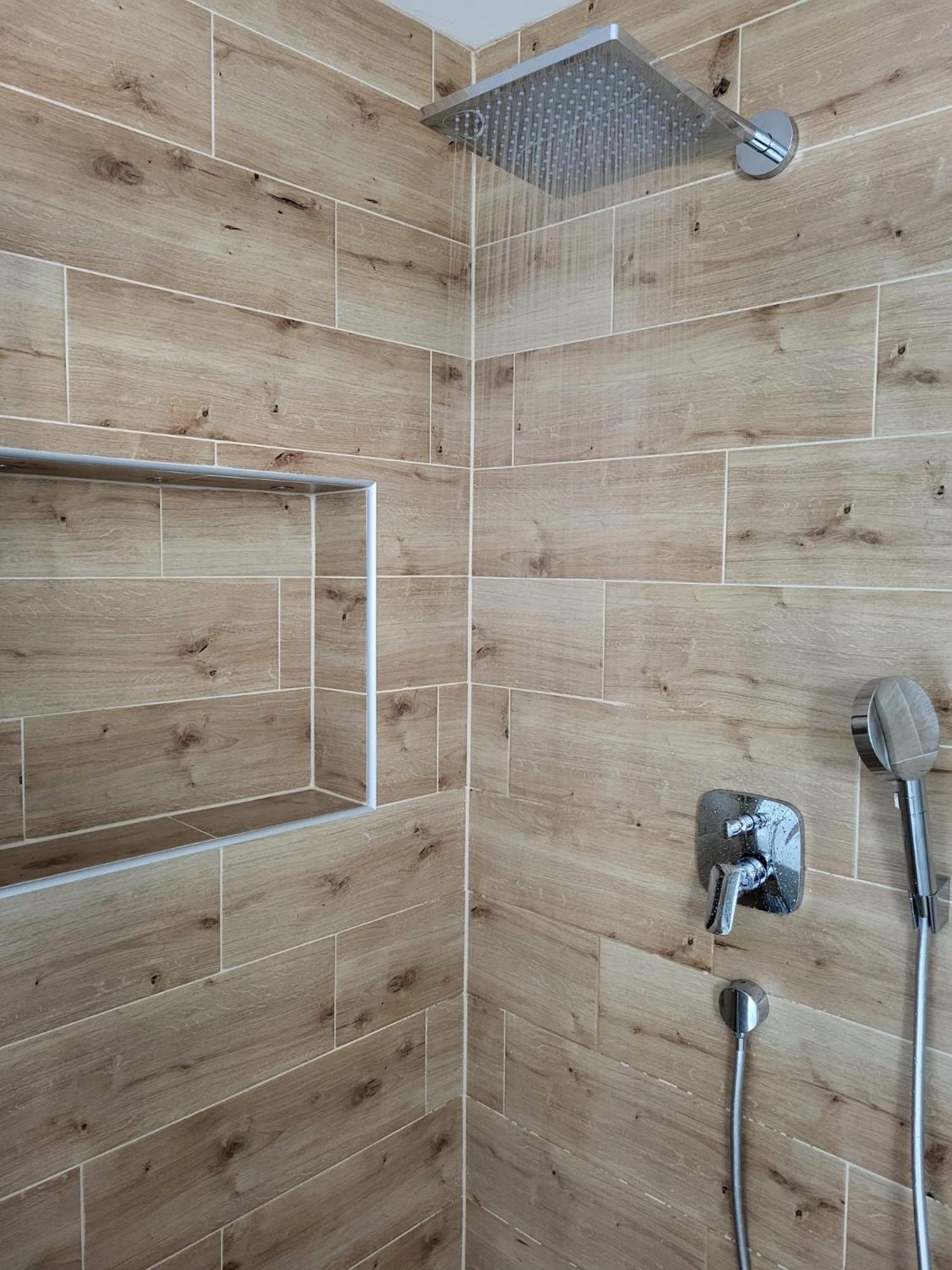 Apartment Dado