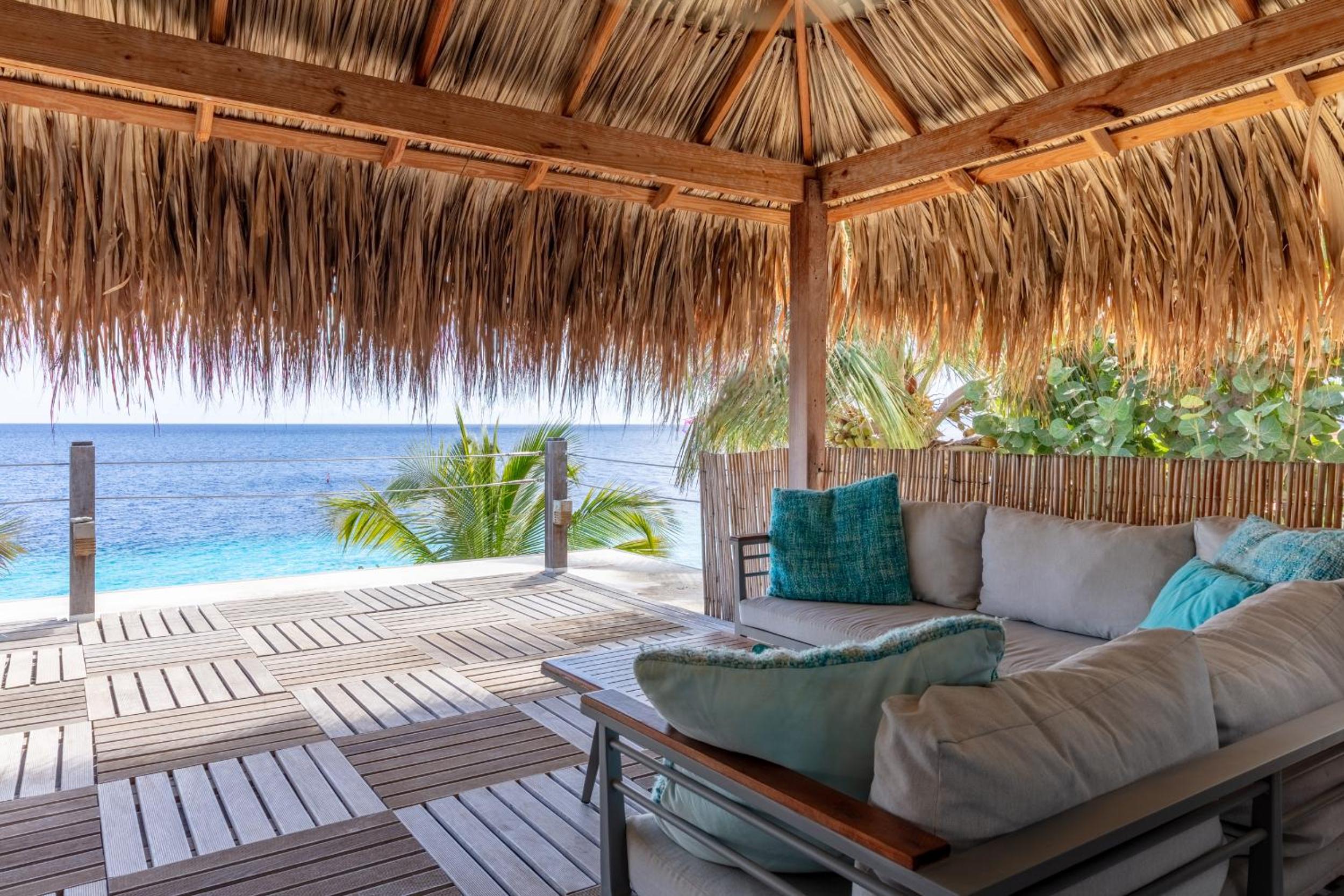 One Ocean Boutique Apartments & Suites Bonaire