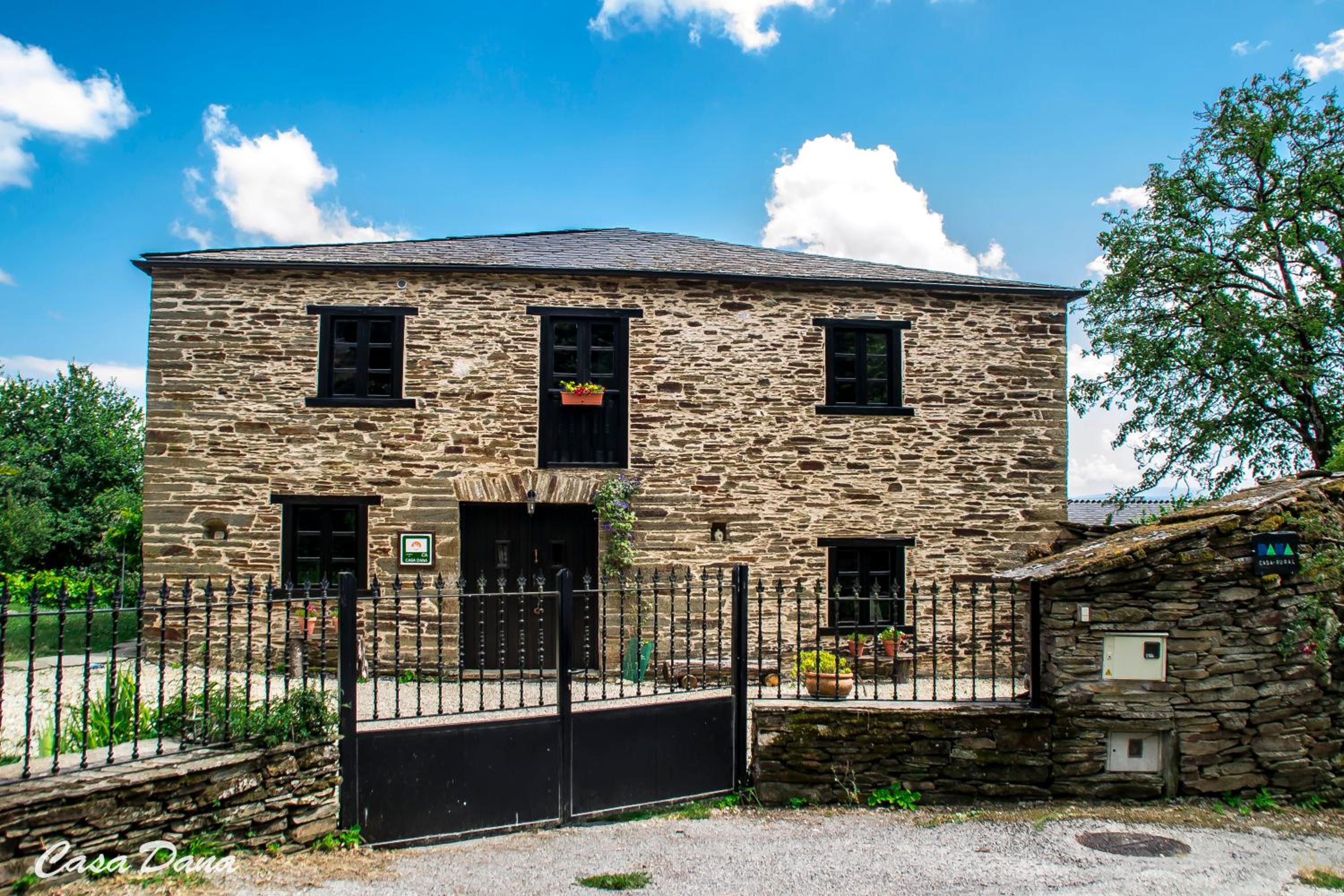 Casa Rural Dana