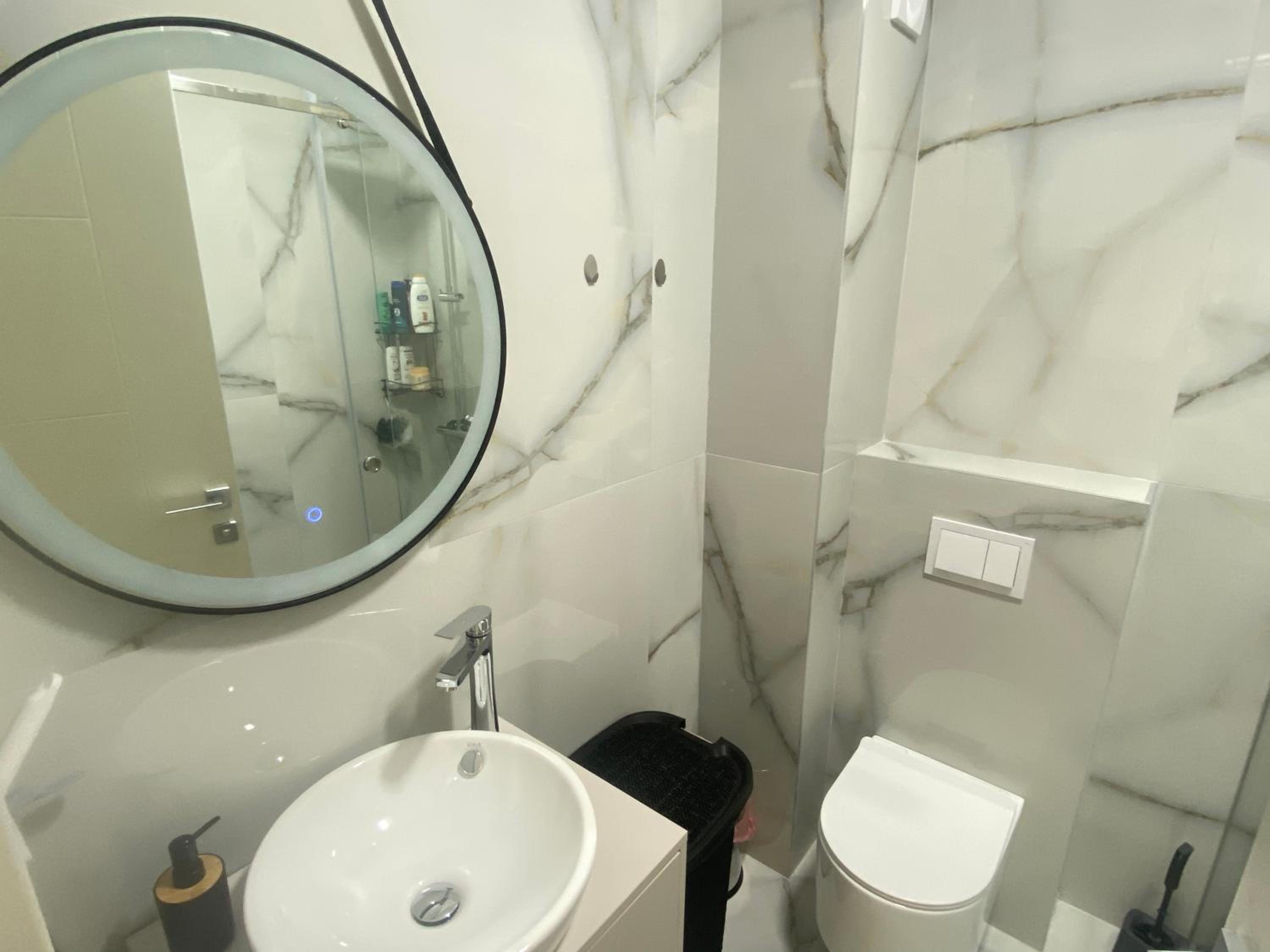 Onebedroom apartment with a pool and jacuzzy photo 3