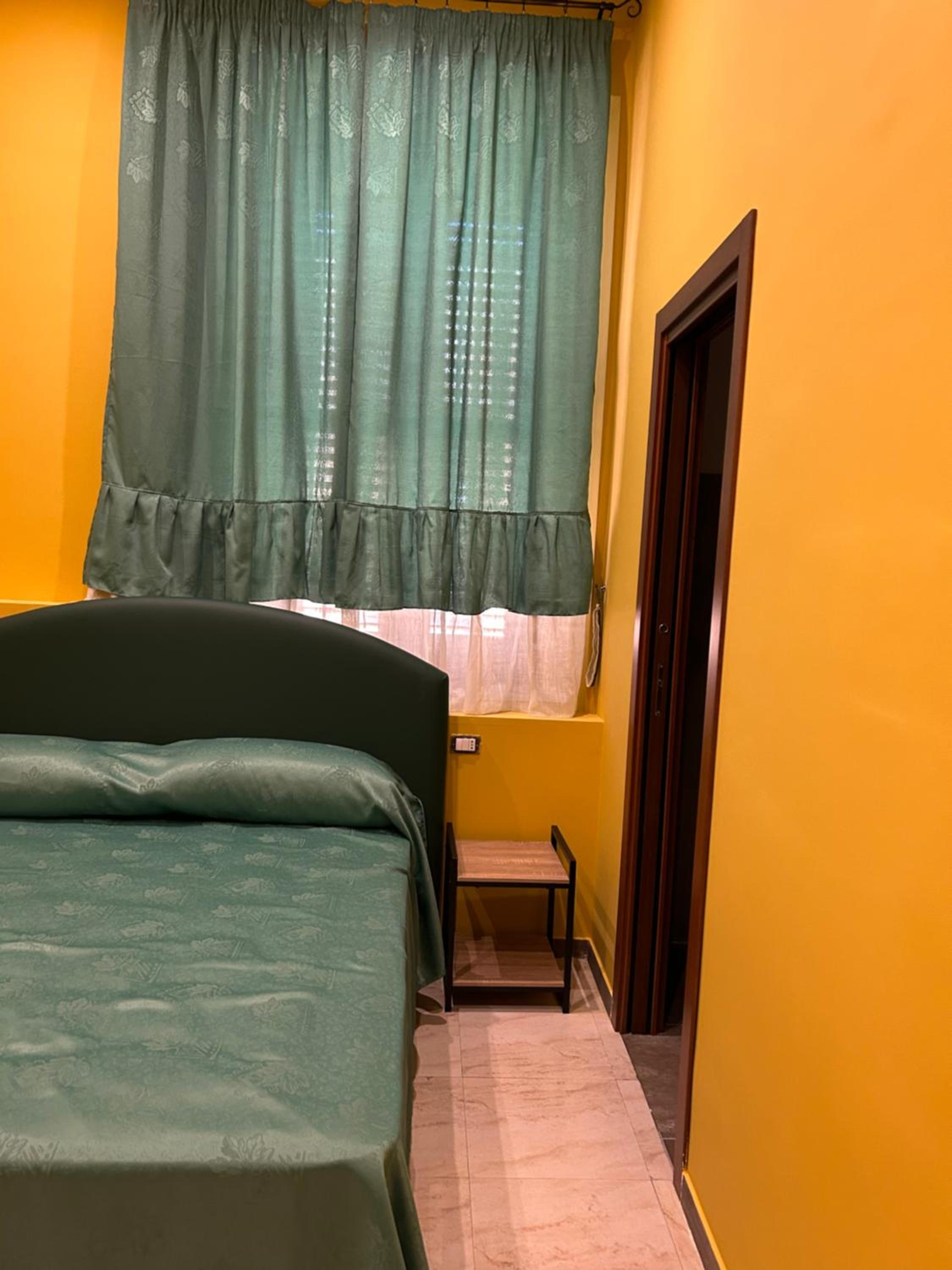 Foria 242 Rooms