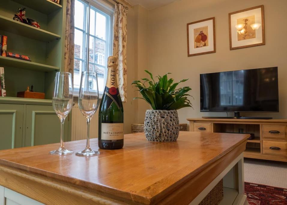 The Old Reading Rooms Linton view 2