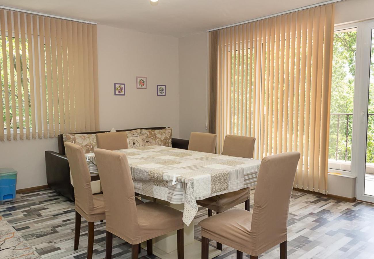 Golden Sands 1BD Apartment by Flat Mаnager