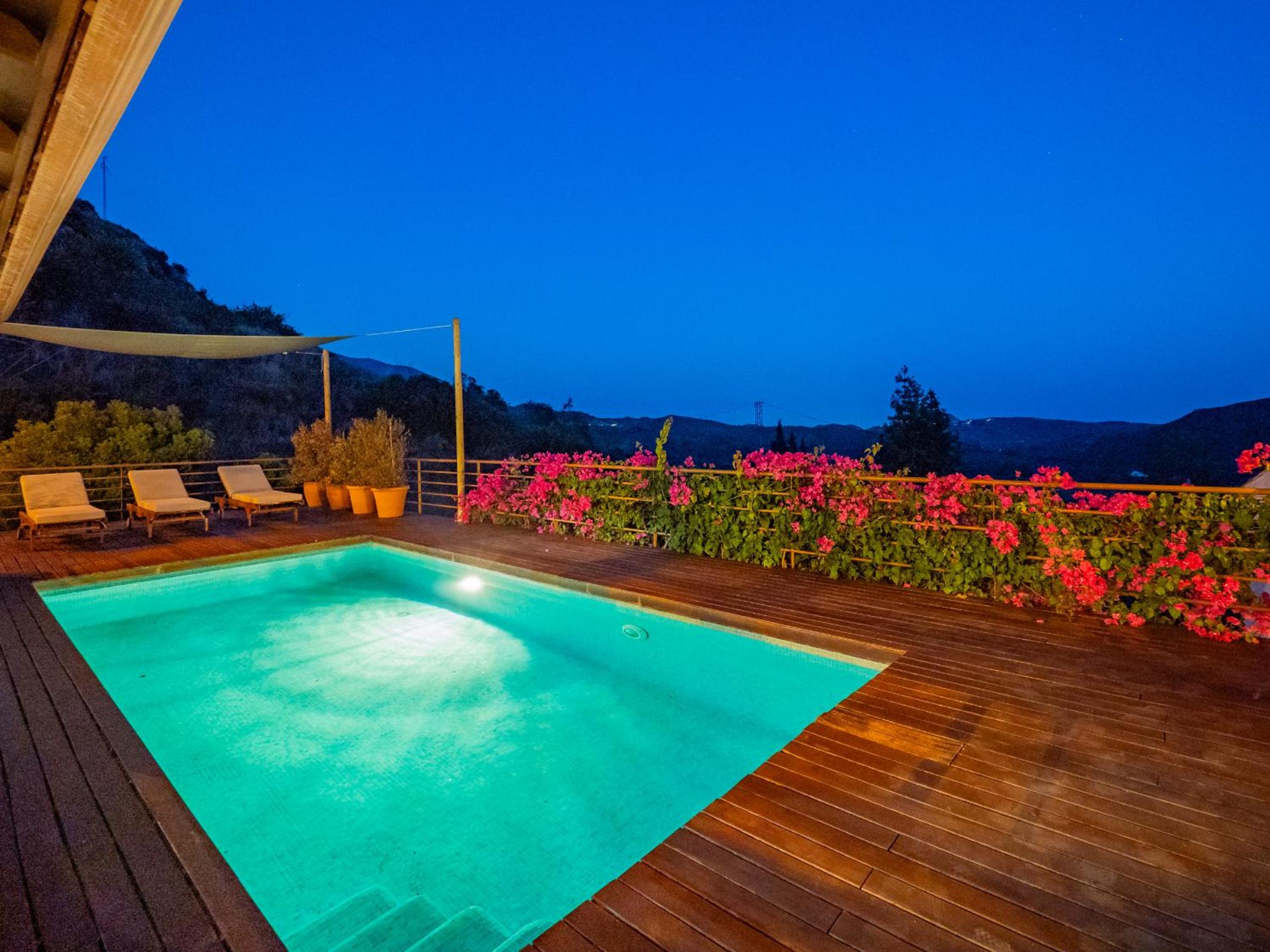Cubo's Mountain View Casa Marling