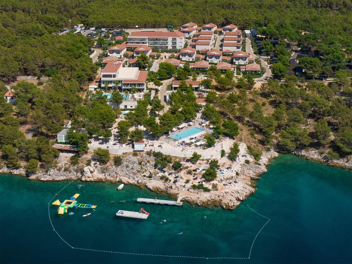 Gava Waterman Milna Resort – All Inclusive