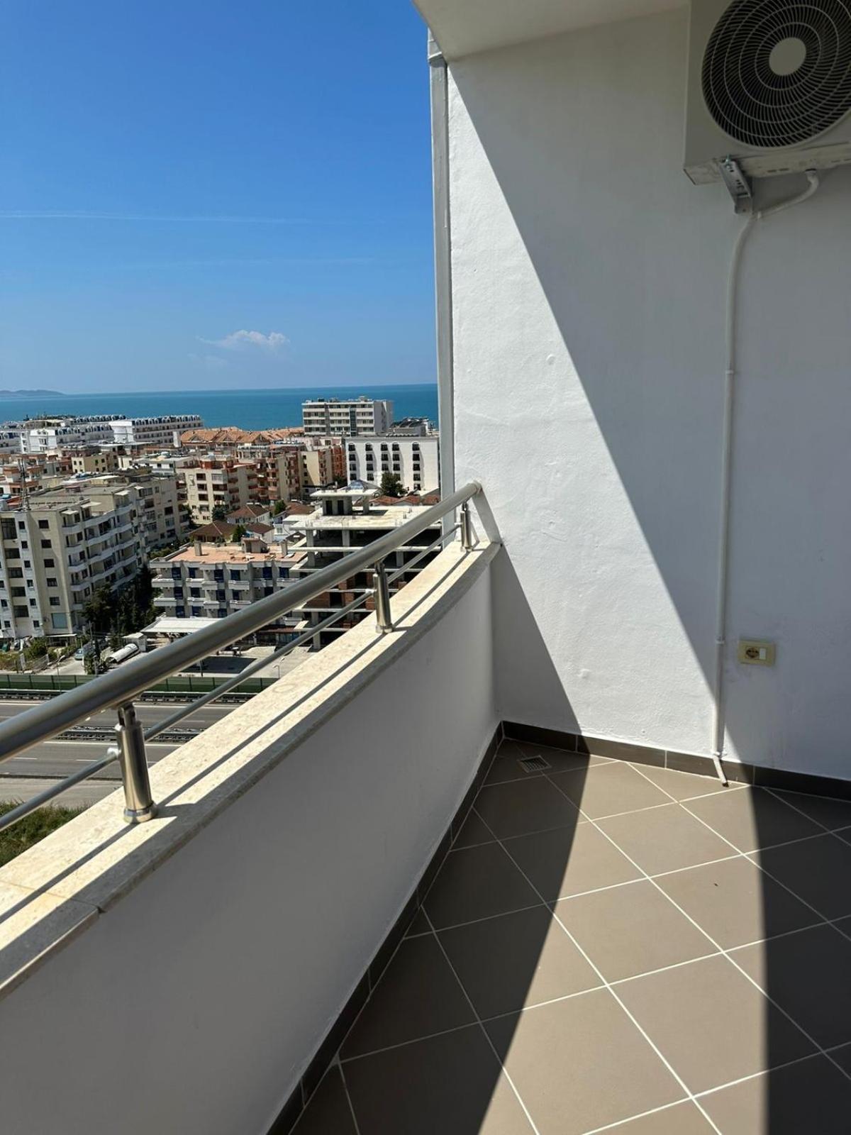 Lulu Suites - Petit