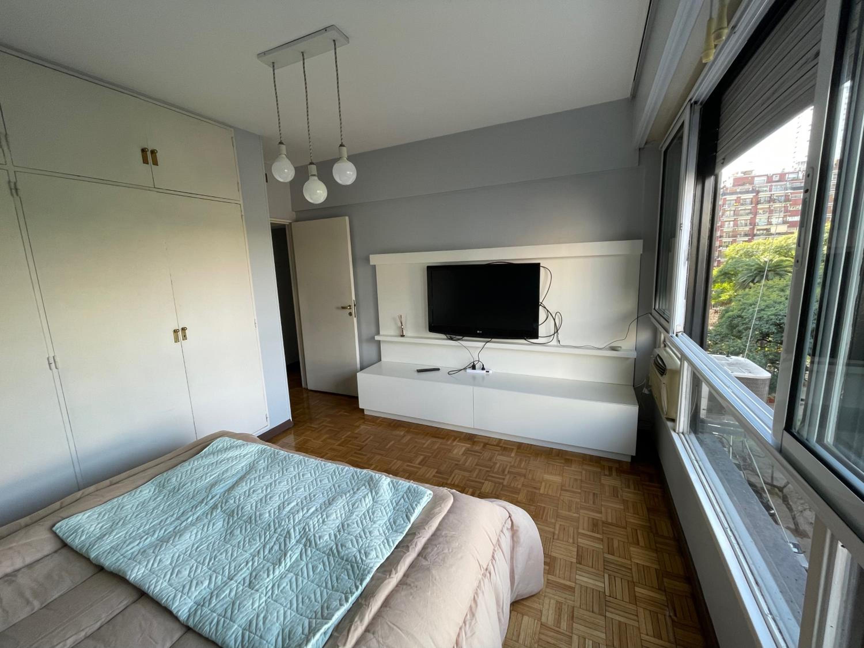 Stylish 3 BR Family Apt in Palermo