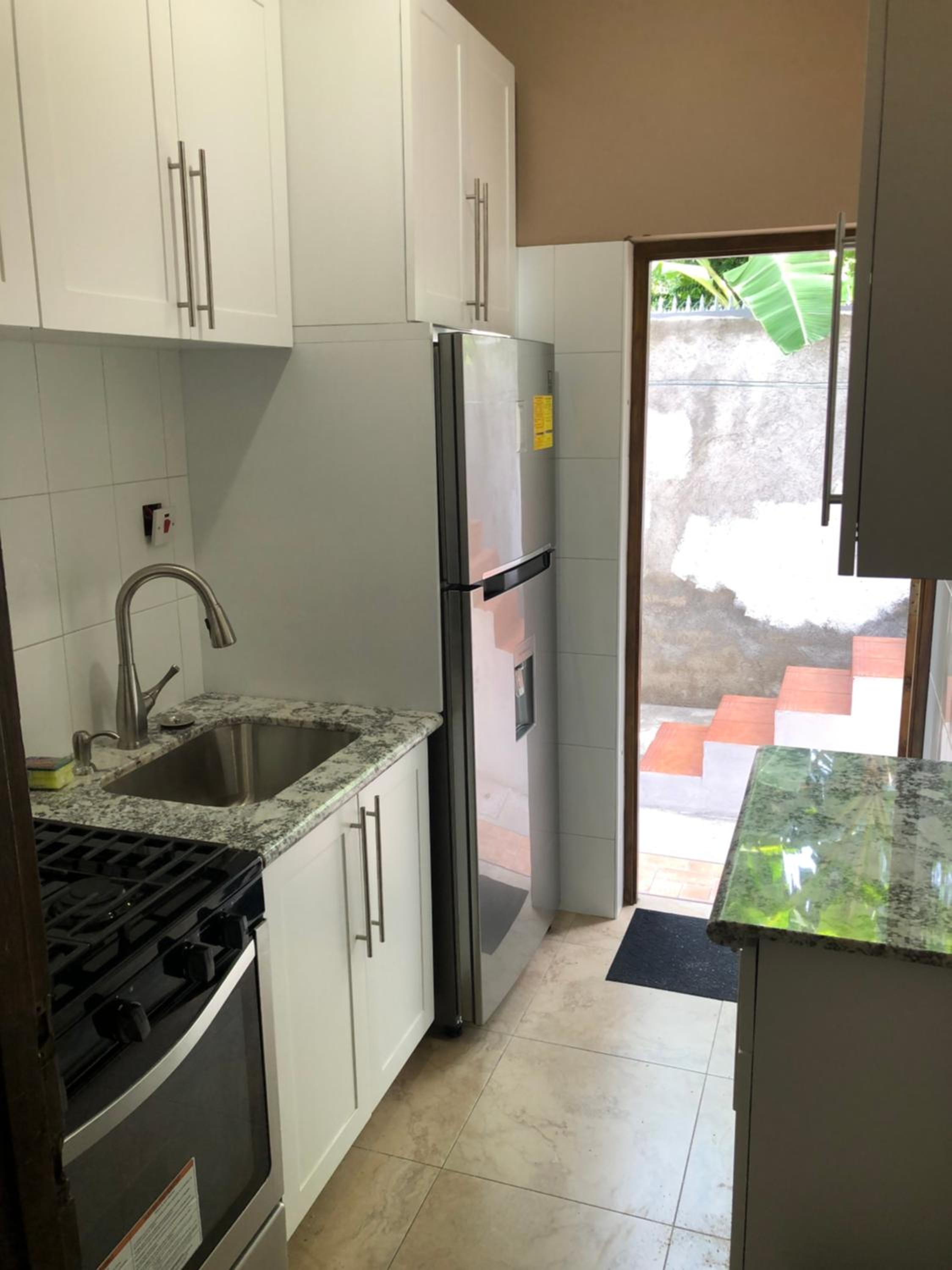 Le Quad - One Bedroom & Studio Apt - Private, Spacious & Secured