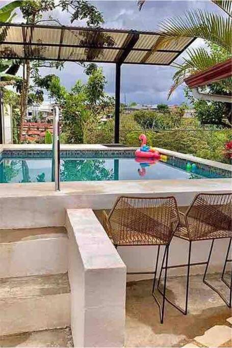 Casa Vacacional Nieves en PZ-Piscina Privada-WIFI