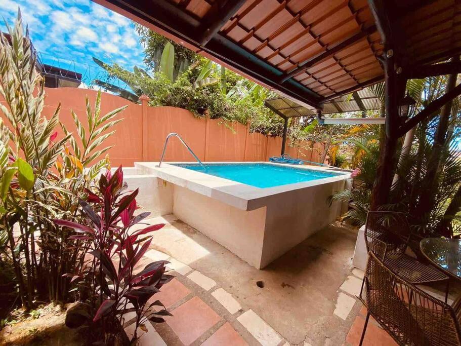 Casa Vacacional Nieves en PZ-Piscina Privada-WIFI