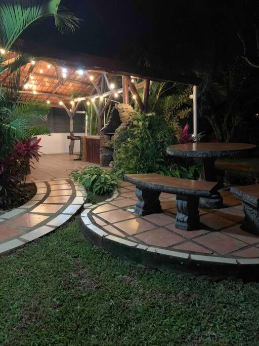 Casa Vacacional Nieves en PZ-Piscina Privada-WIFI