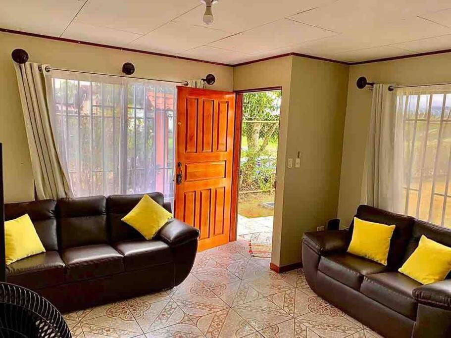 Casa Vacacional Nieves en PZ-Piscina Privada-WIFI