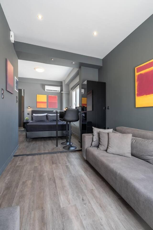 UrbanStyle apt with 360 view