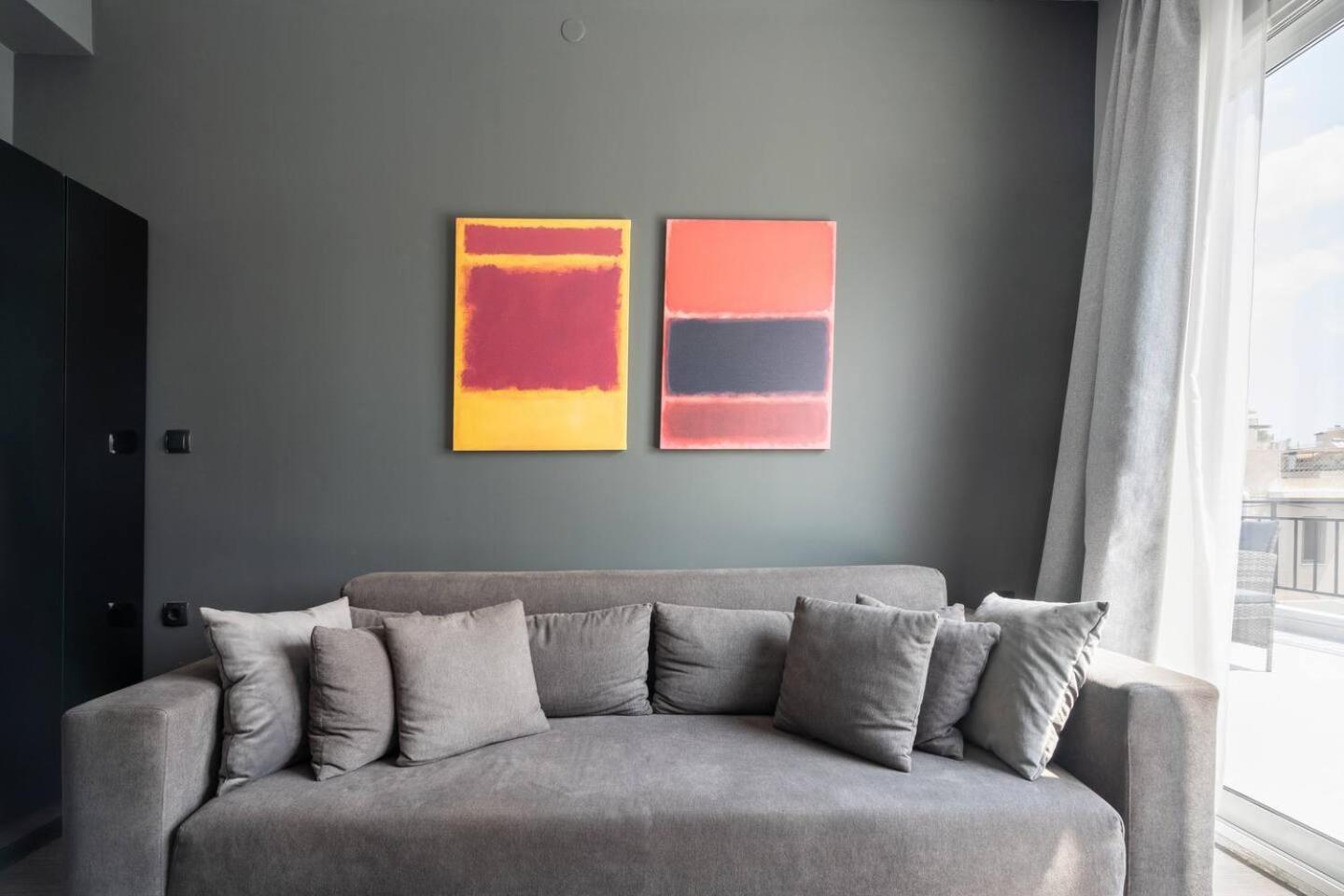 UrbanStyle apt with 360 view