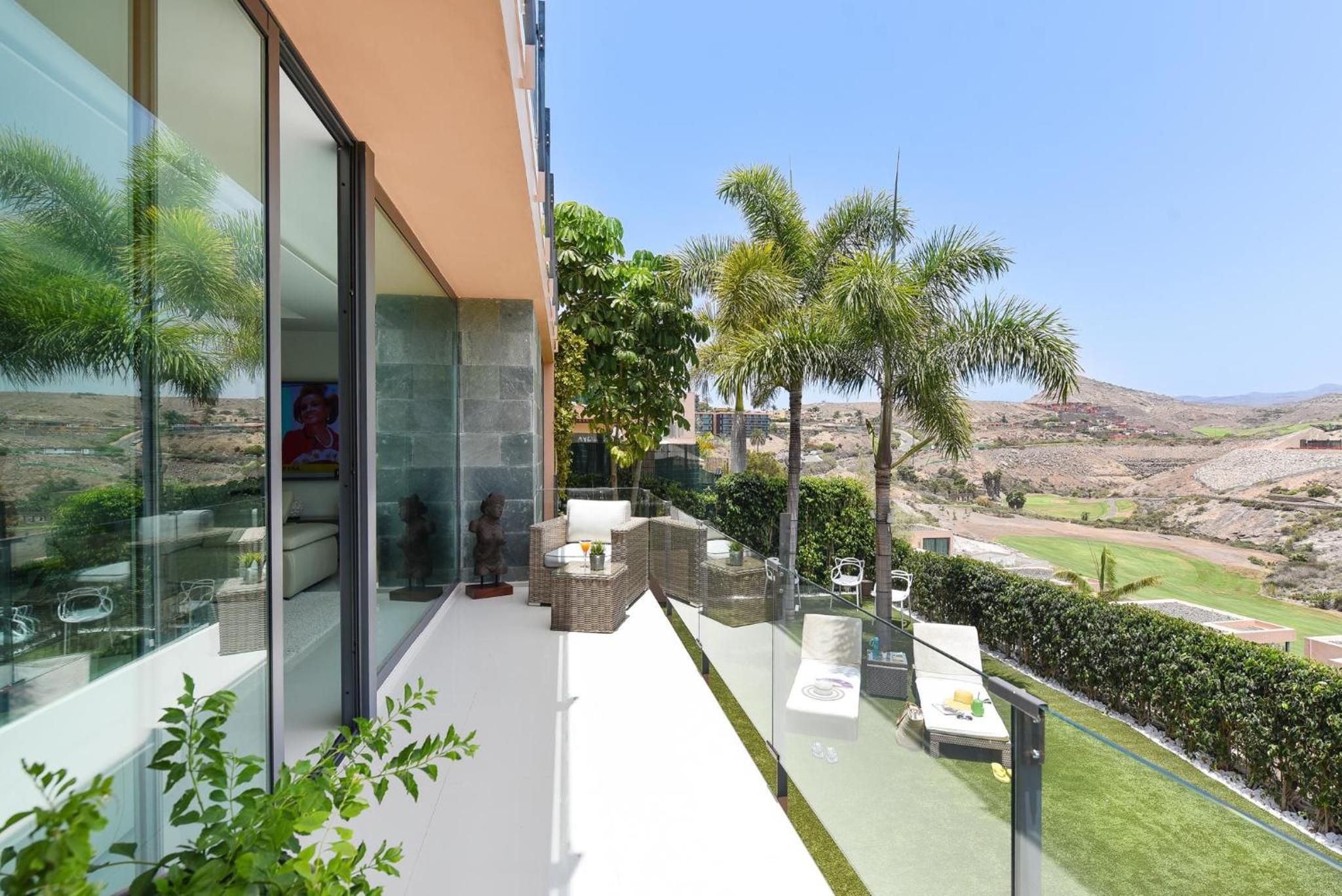 Los Lagos 31 by VillaGranCanaria view 5