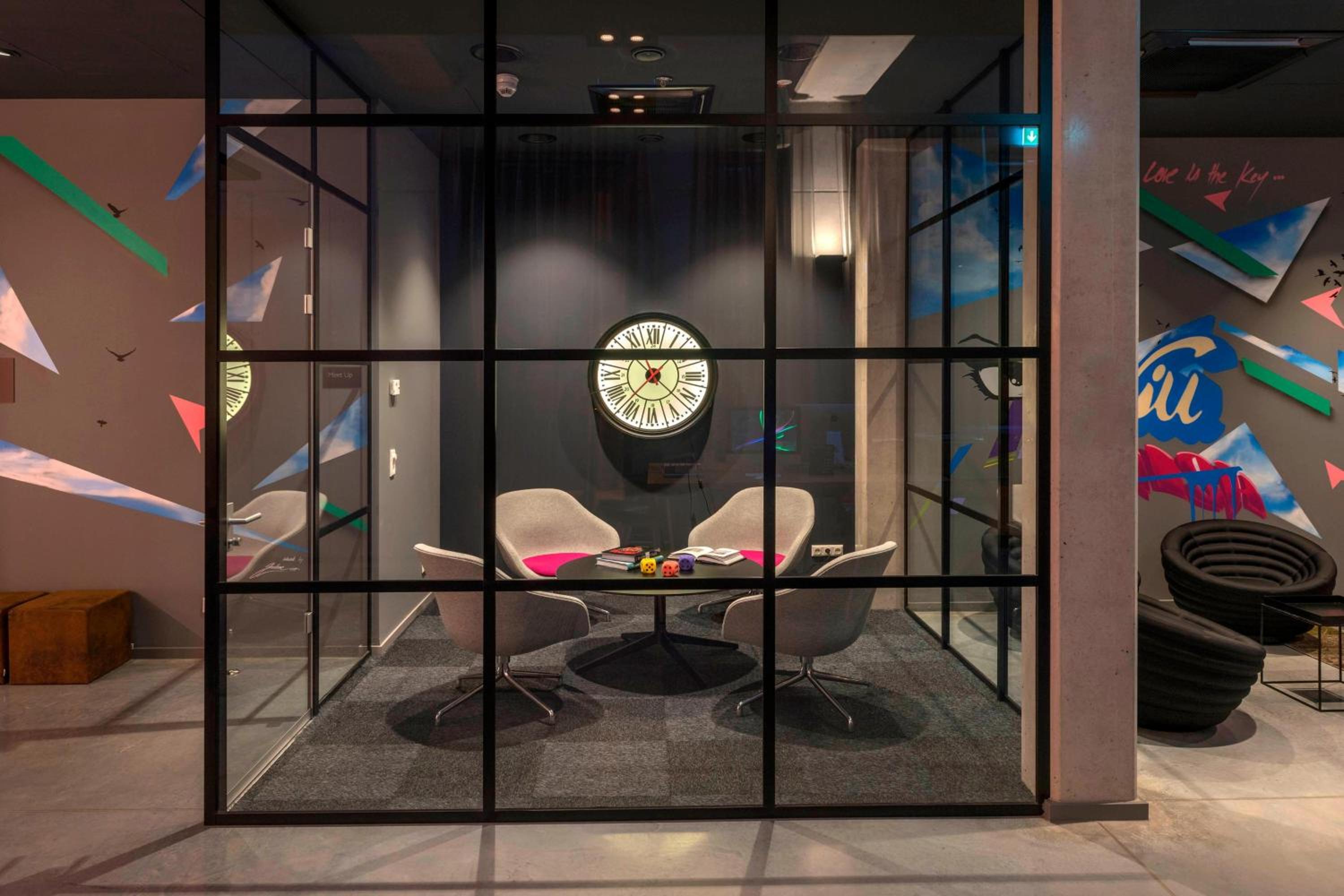 Moxy Frankfurt Airport - Property Image 6