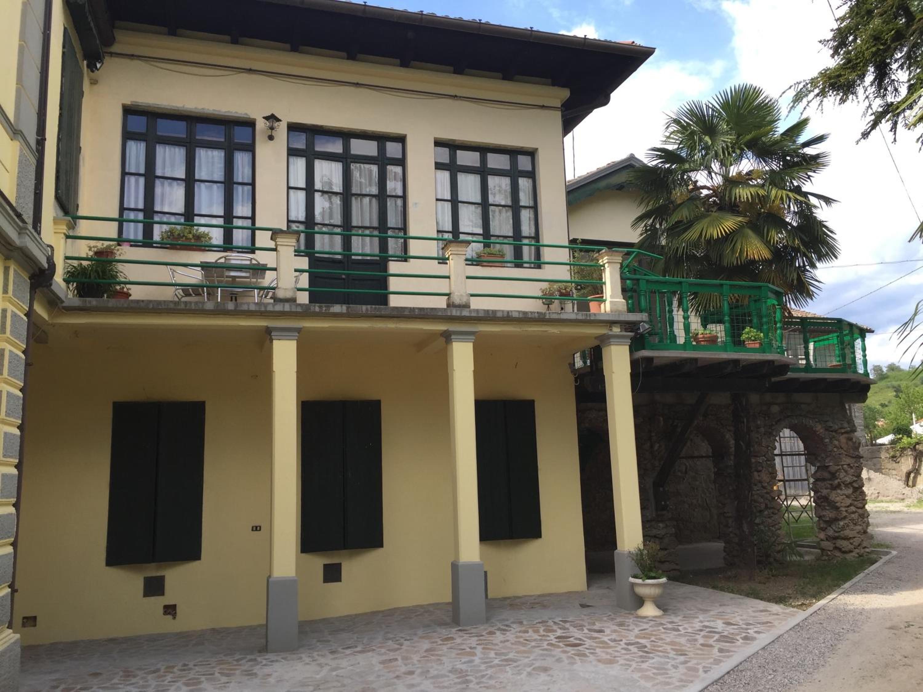 Villa Rosi view 3