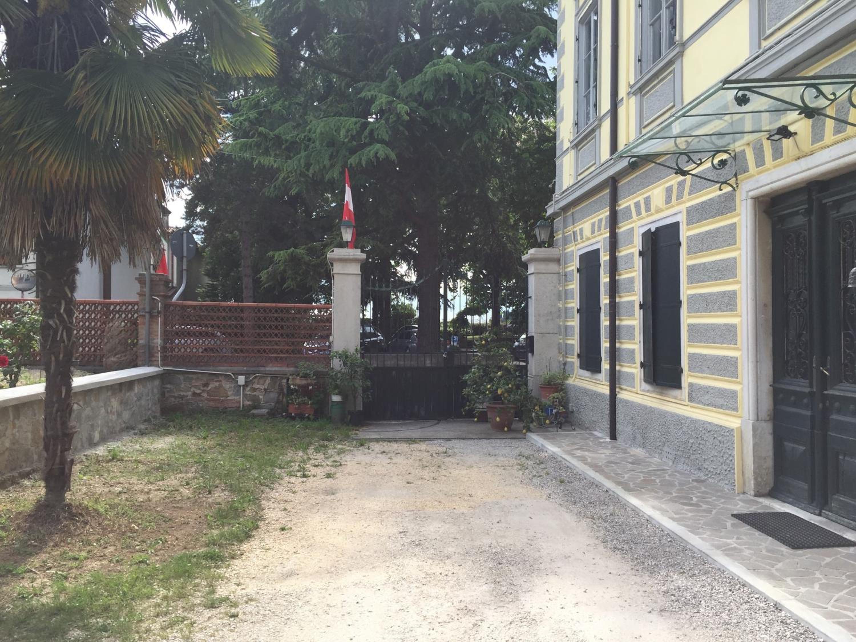 Photo 26