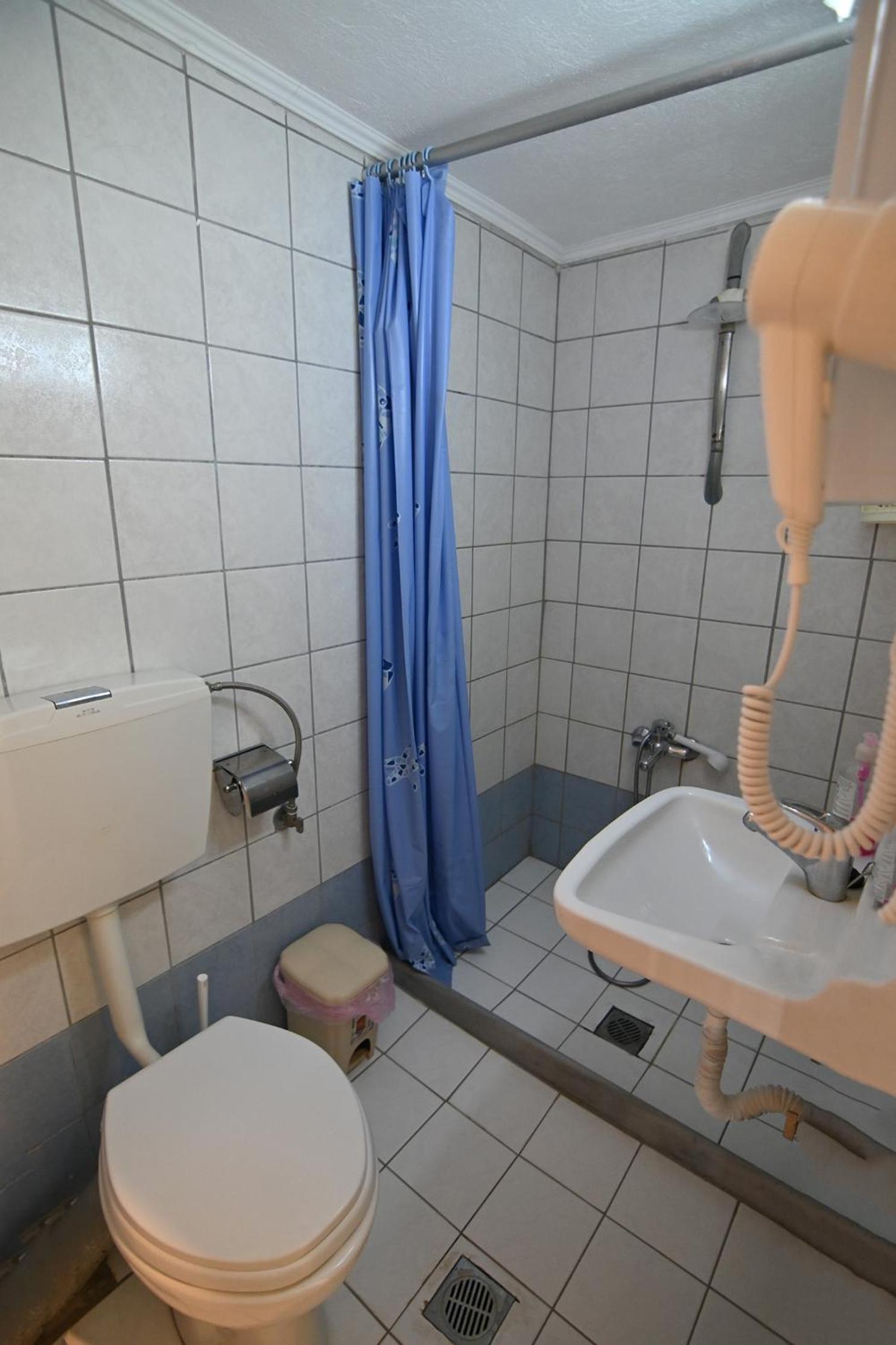 Greece Asprovalta Rooms Accomodation Apartment Hotel Petalo view 3