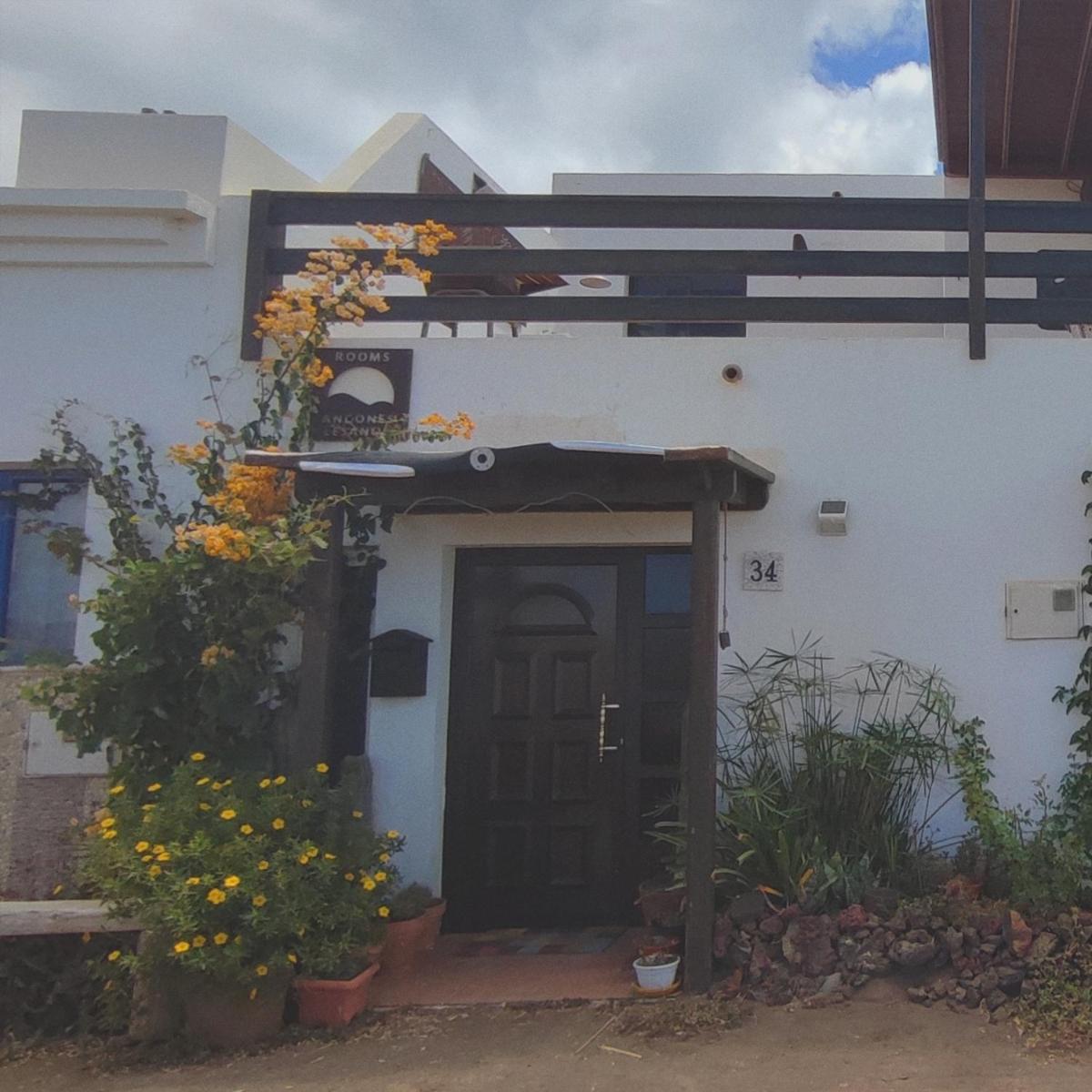 ANCONES LEJANOS GuestHouse view 2