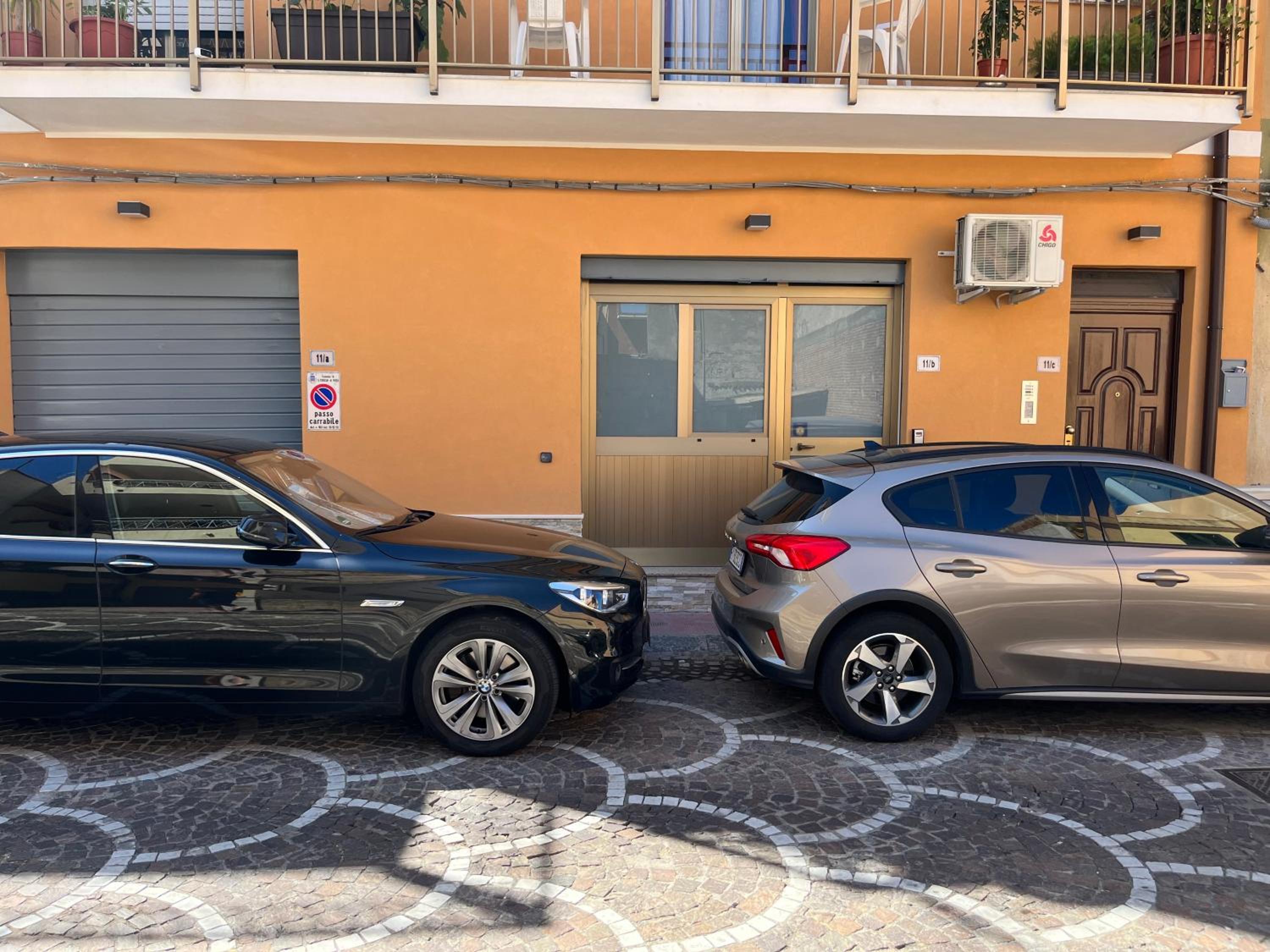 Caccia Apartment
