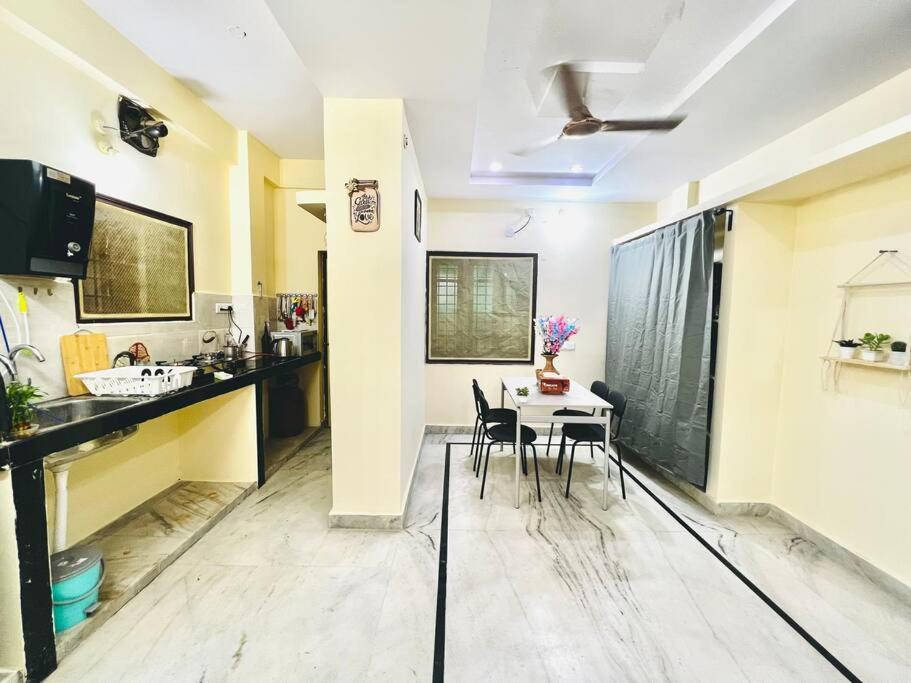 Hyderabadi Hideaway Guest House
