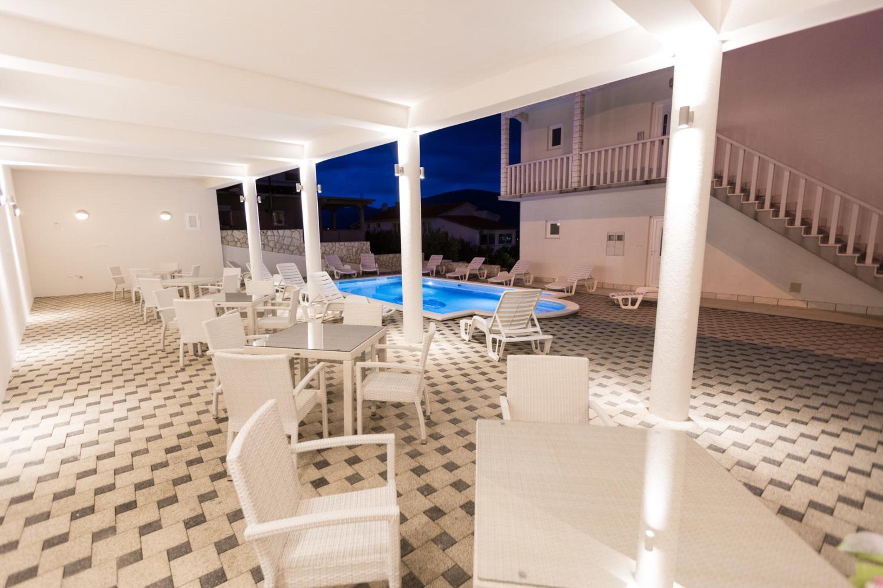 Apartments Bridic
