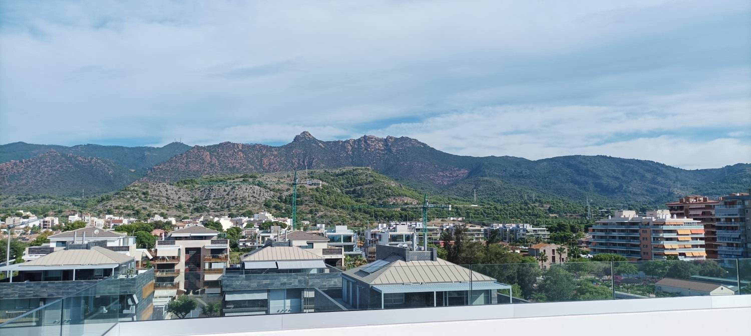 Residencial El Trenet Ático-Duplex
