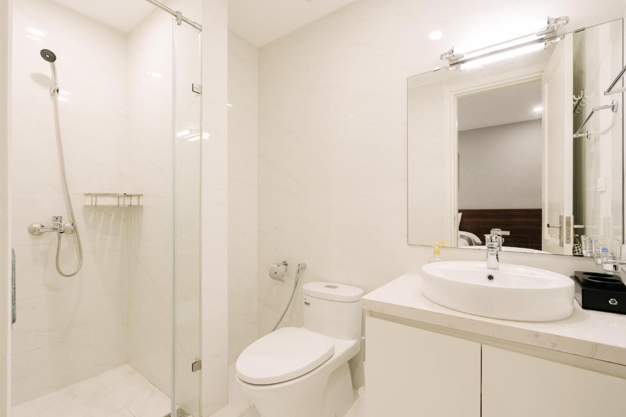 Hi-Home Suites - the West Lake Xuan Dieu